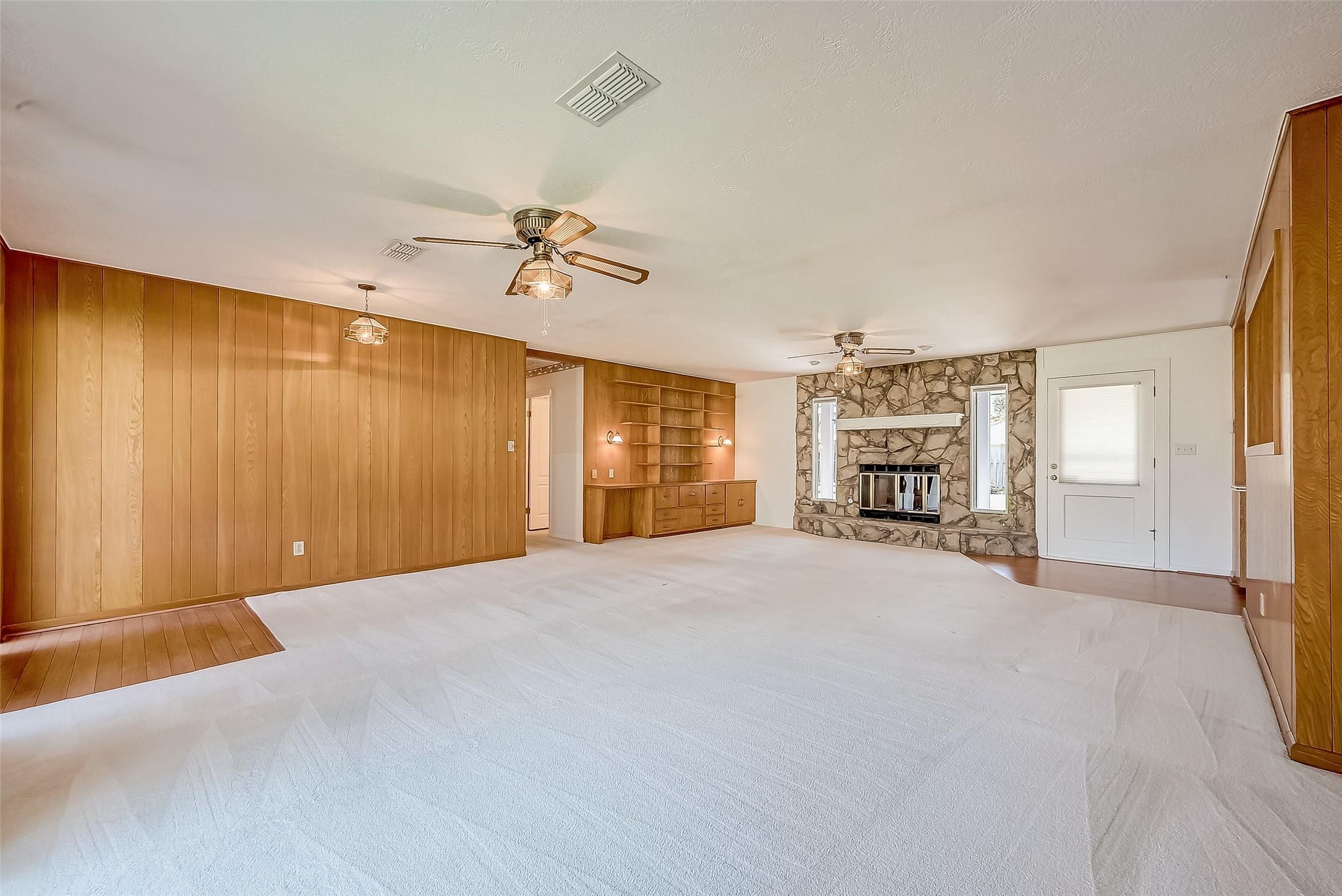 9306 Union Street Property Photo 8