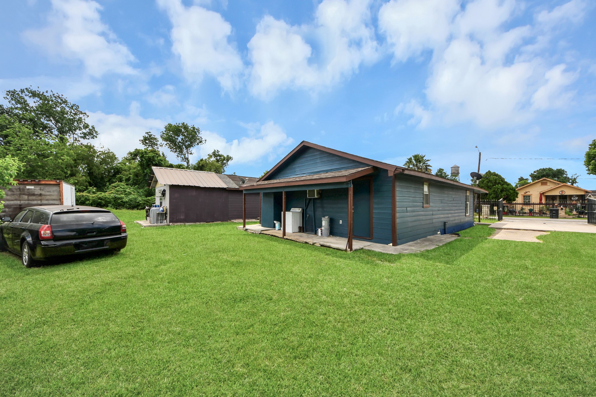 8227 Chadwick Street Property Photo 16