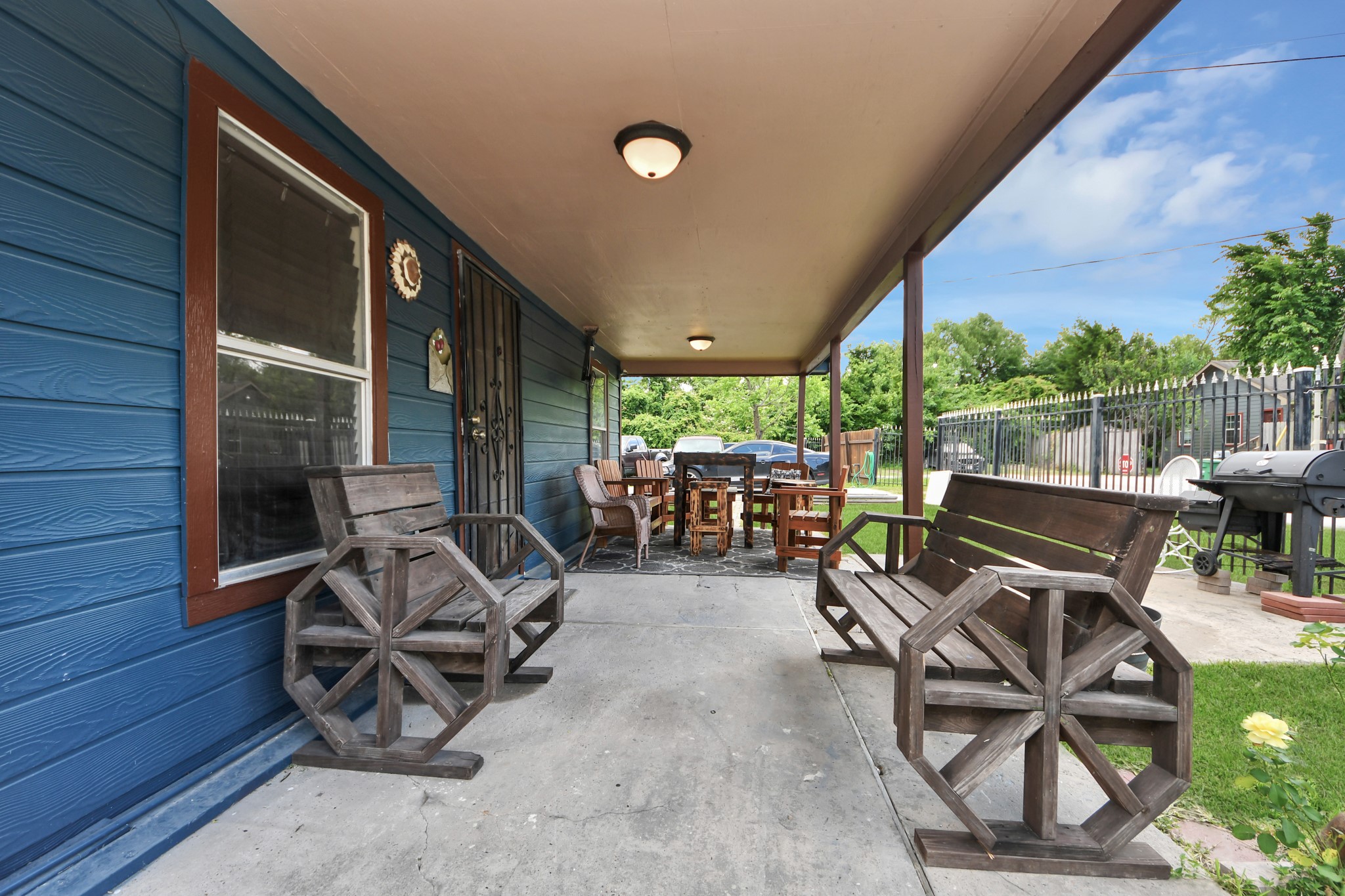 8227 Chadwick Street Property Photo 19