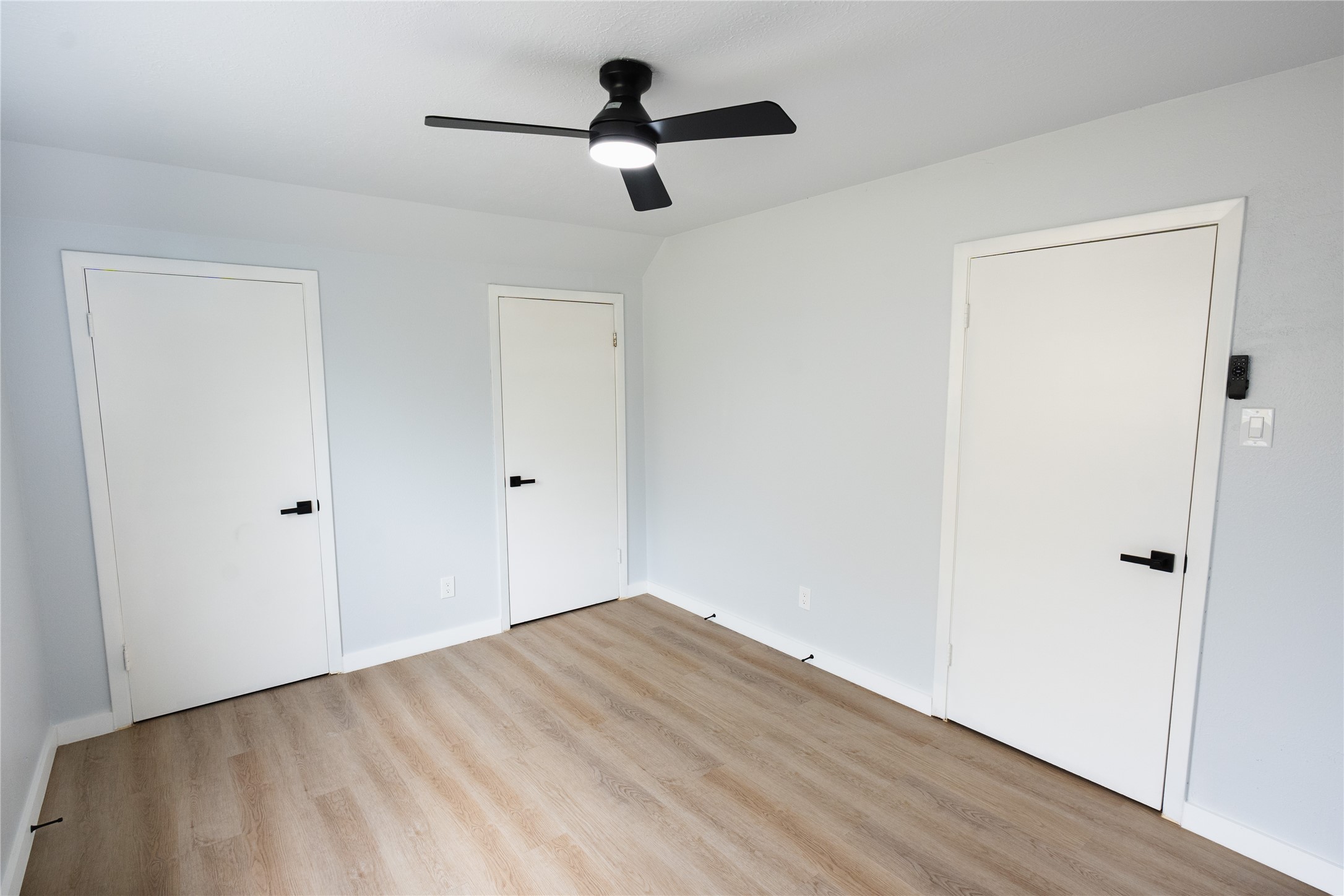 5515 Greylog Drive Property Photo 38