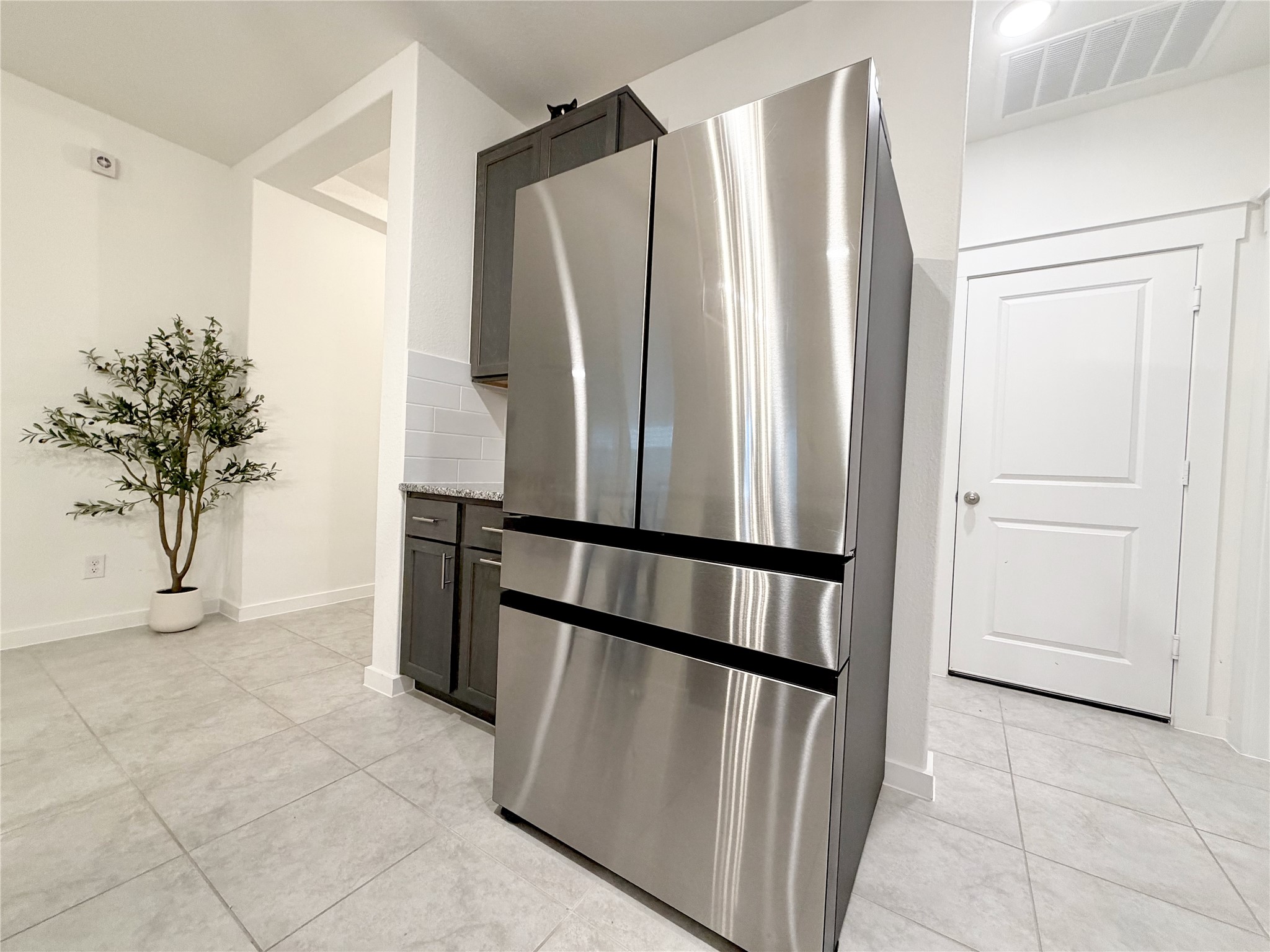 4724 Peony Green Drive Property Photo 17
