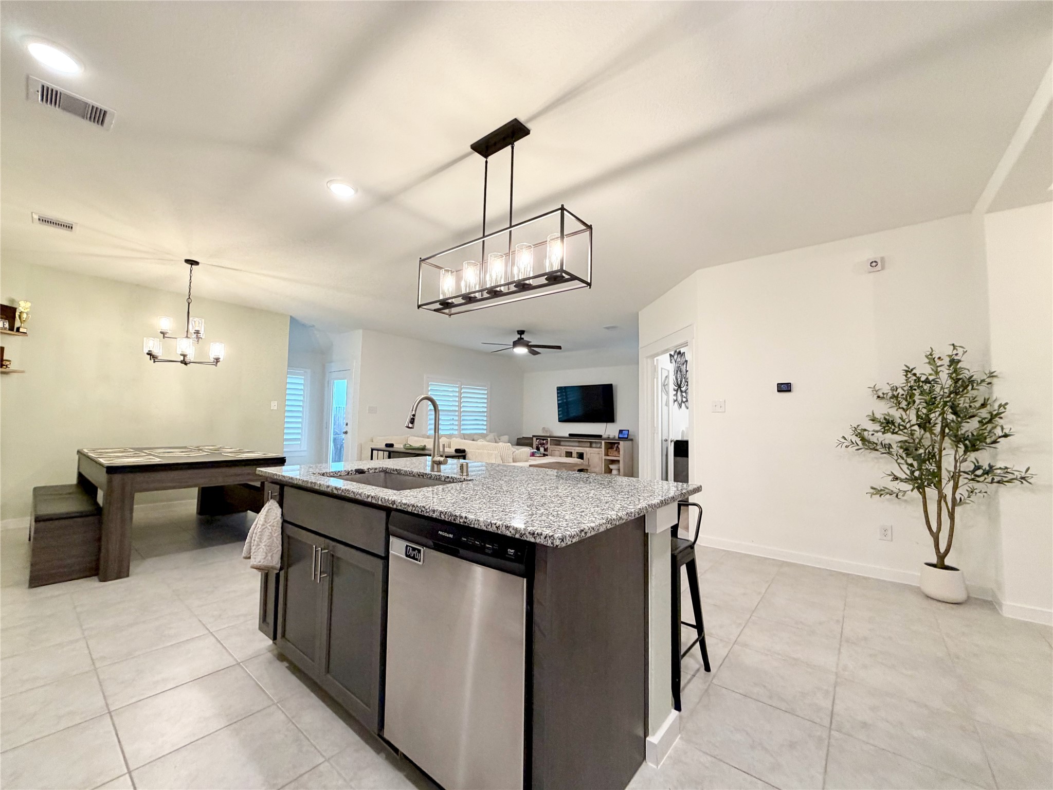 4724 Peony Green Drive Property Photo 18