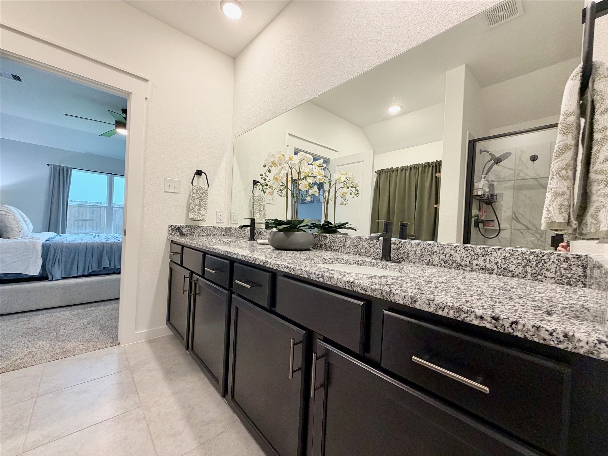 4724 Peony Green Drive Property Photo 33