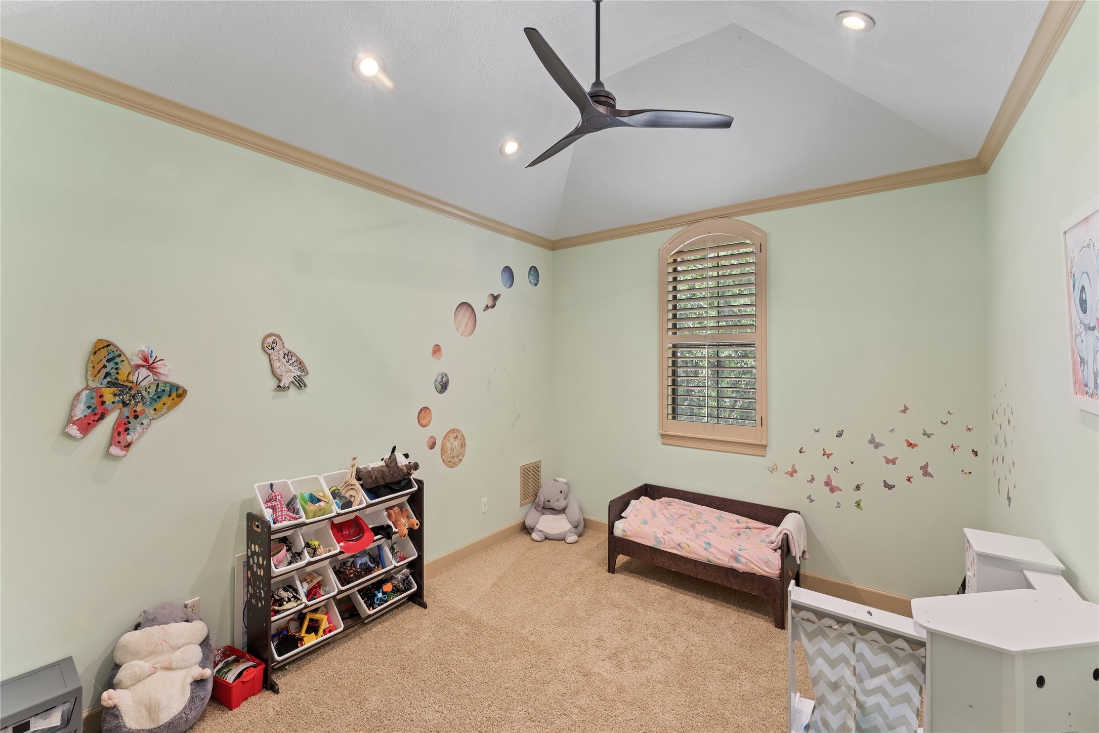 79 Golden Scroll Circle Property Photo 29