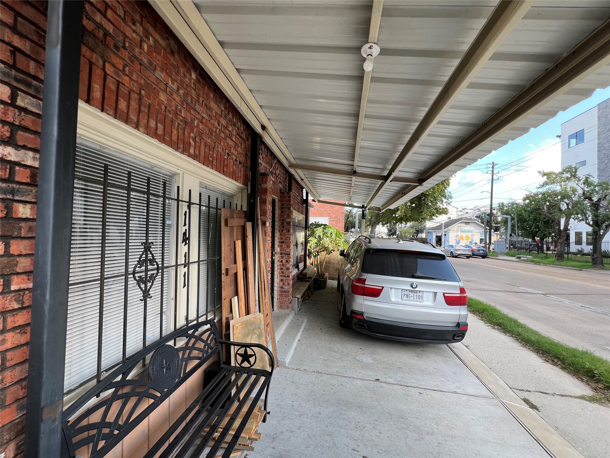 1411 Wheeler Street Property Photo 4