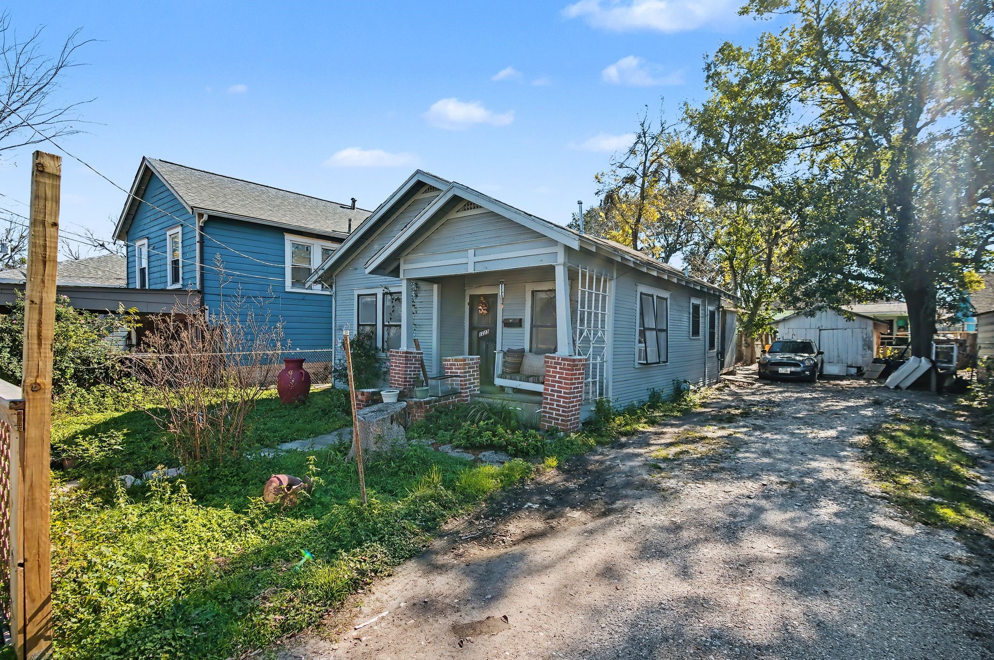 1222 Genova Street Property Photo 7