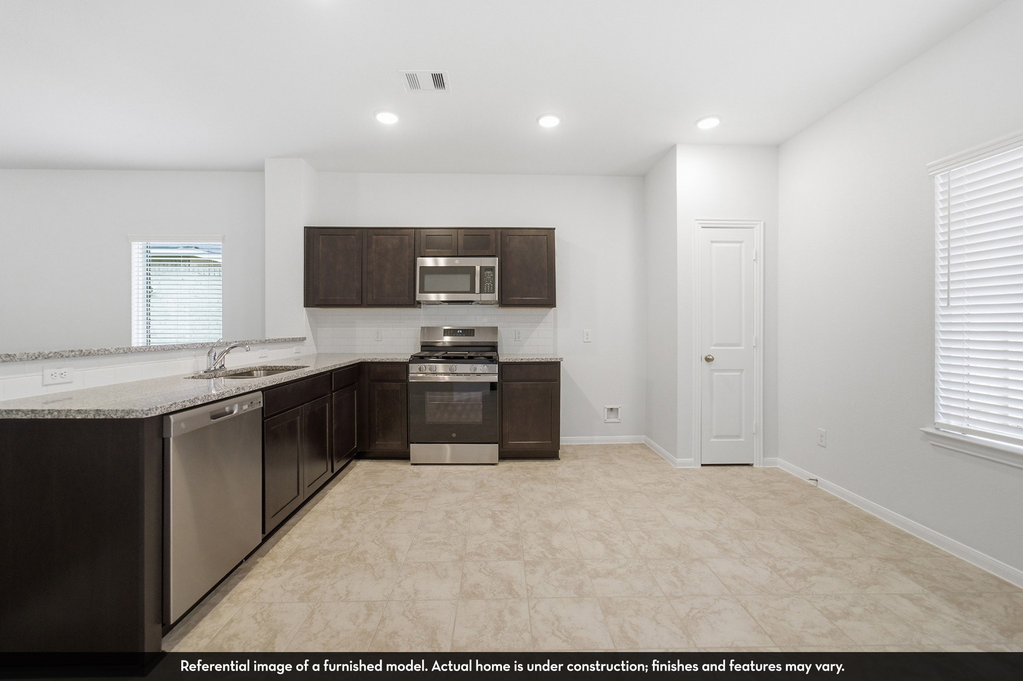 14612 Ember Drive Property Photo 10