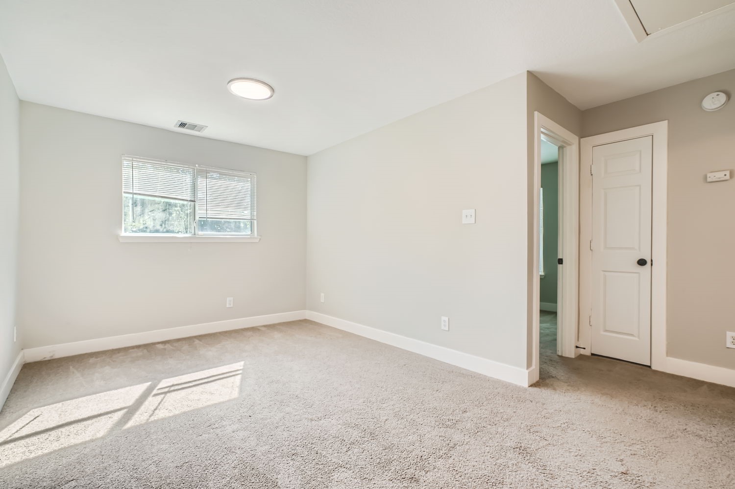 17507 S Compass Rose Circle Property Photo 15