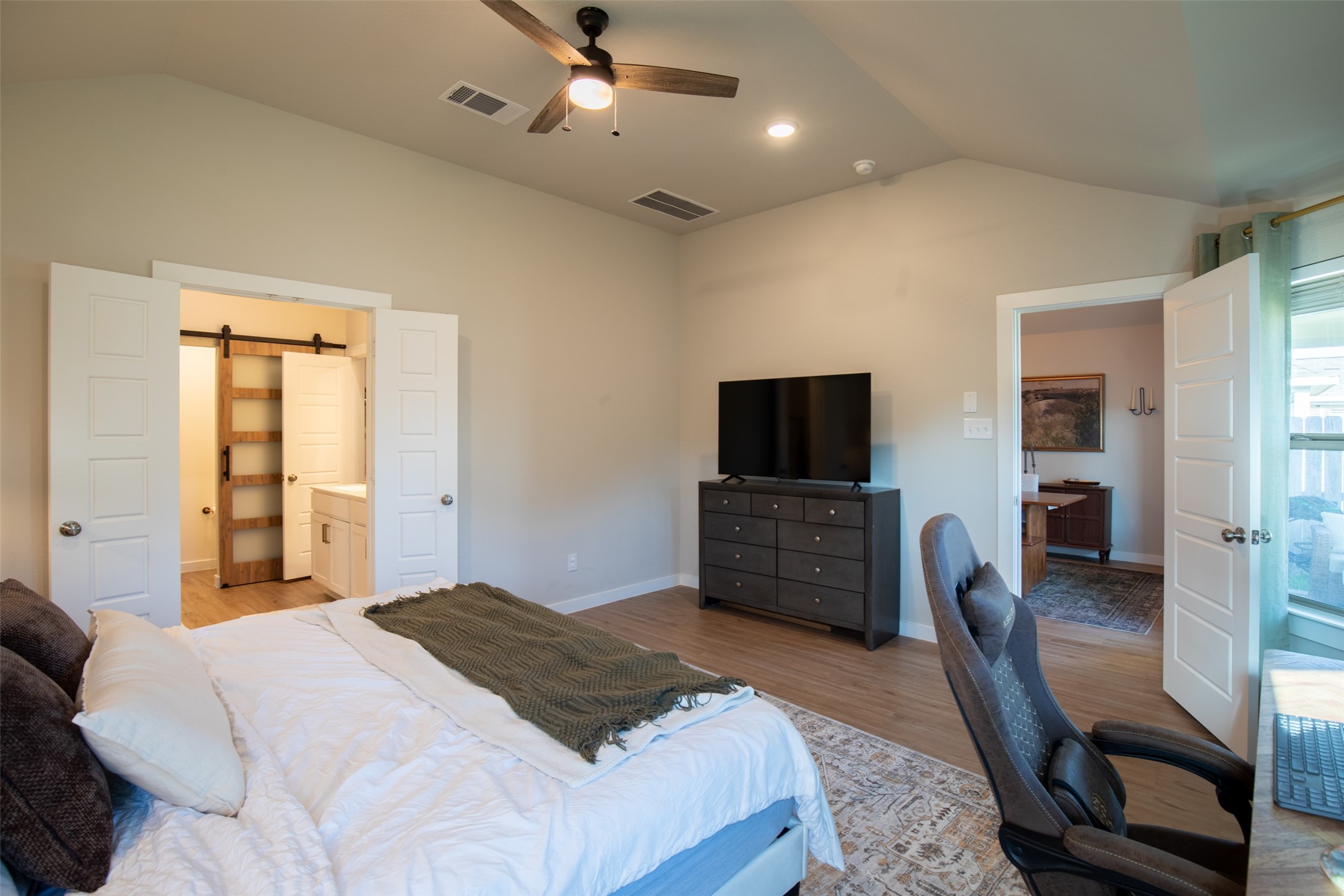 21650 Sandy Dune Drive Property Photo 28