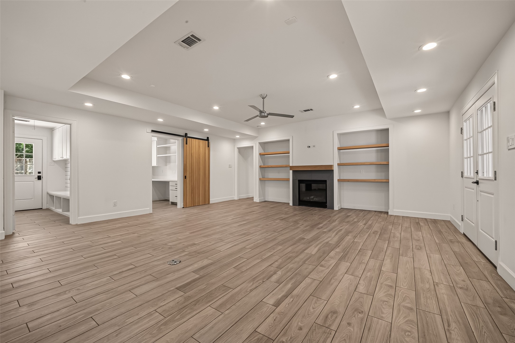 3310 Durness Way Property Photo 4