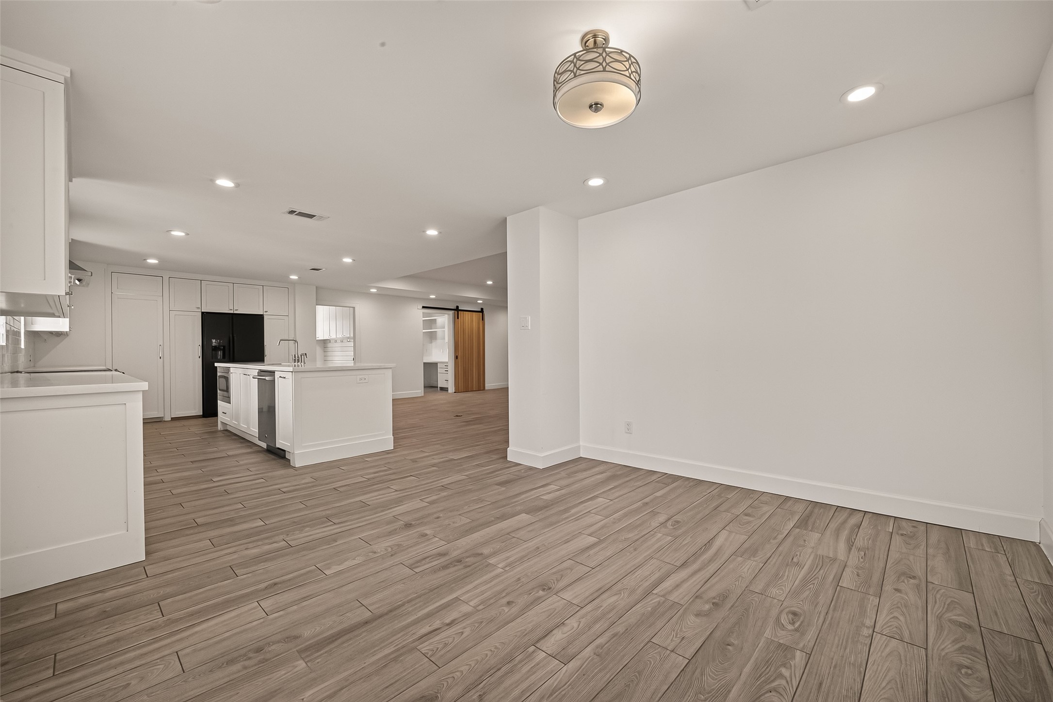 3310 Durness Way Property Photo 8