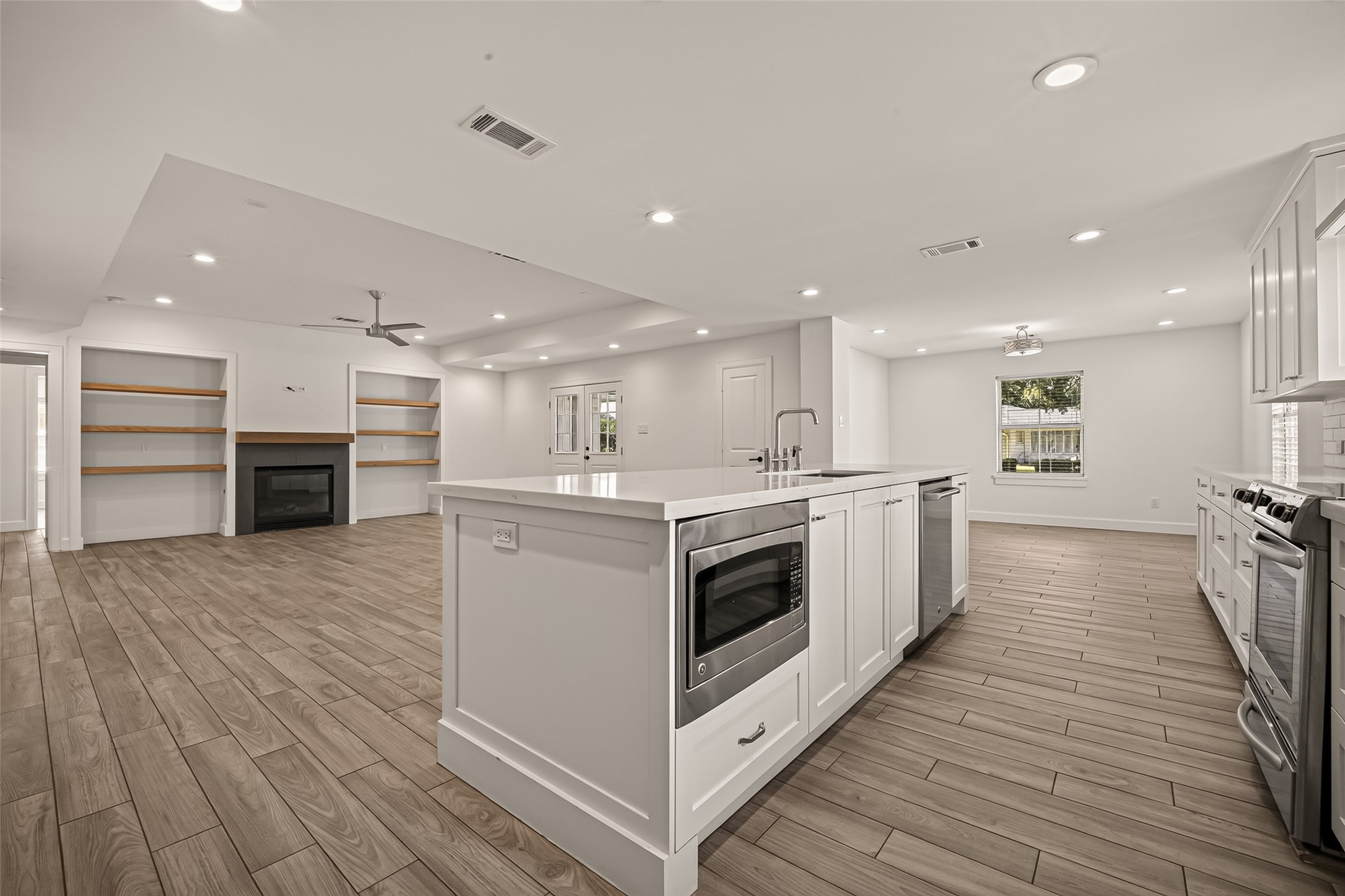 3310 Durness Way Property Photo 12