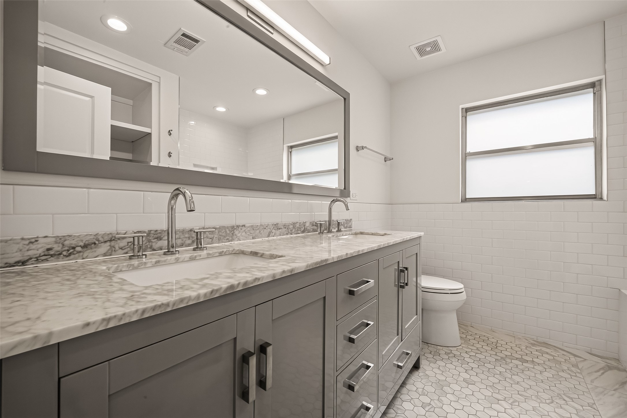 3310 Durness Way Property Photo 17