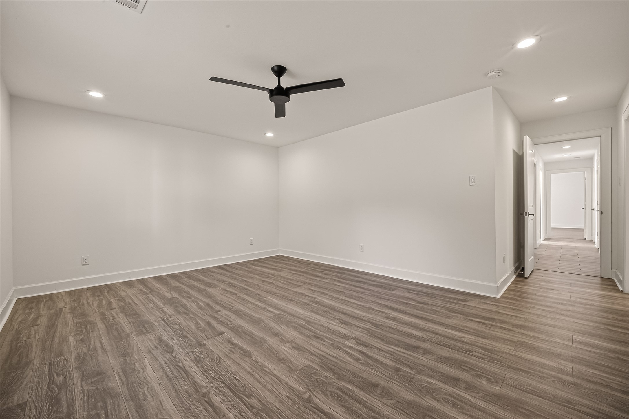 3310 Durness Way Property Photo 19