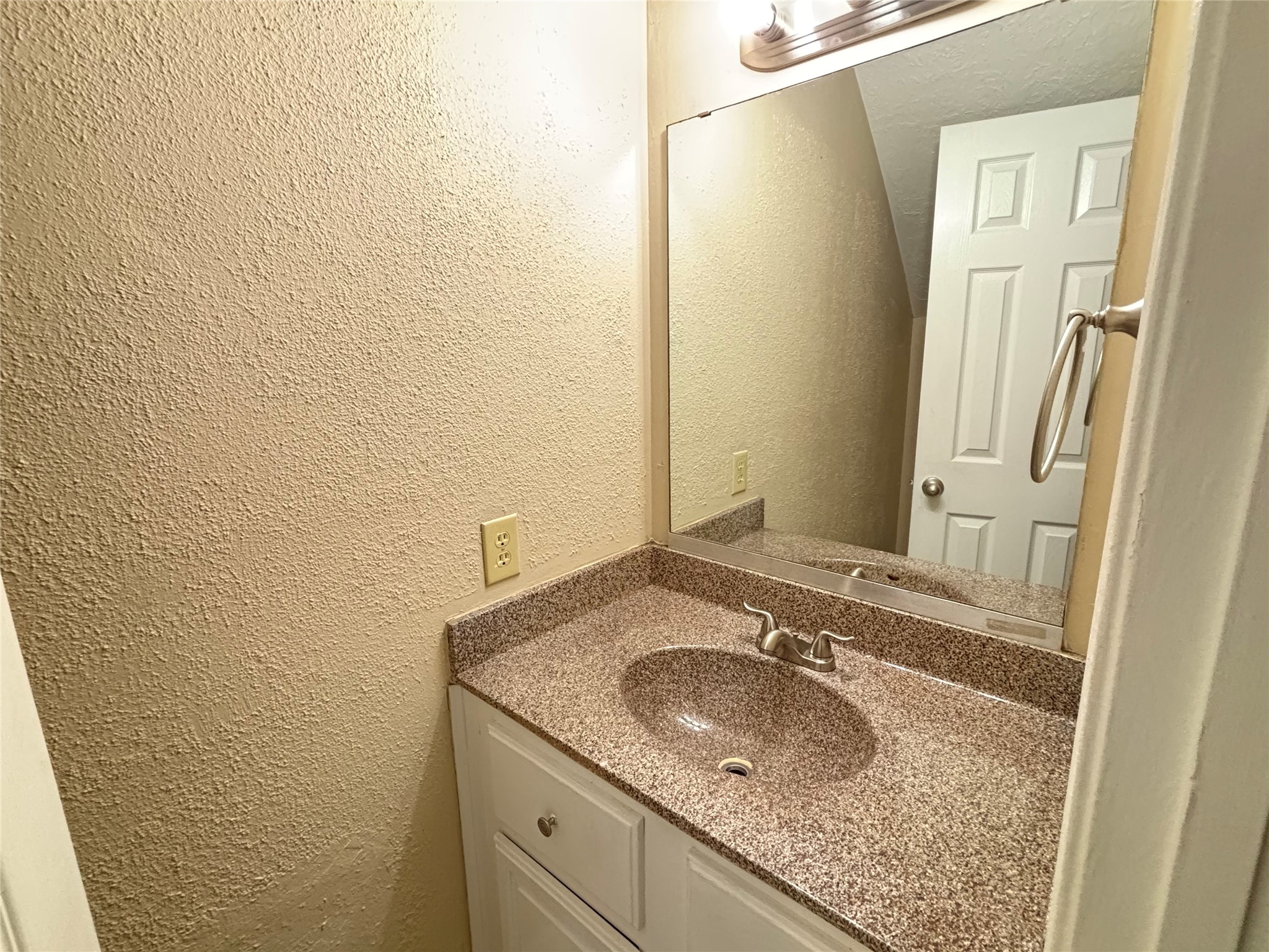 3416 Avenue P Property Photo 23