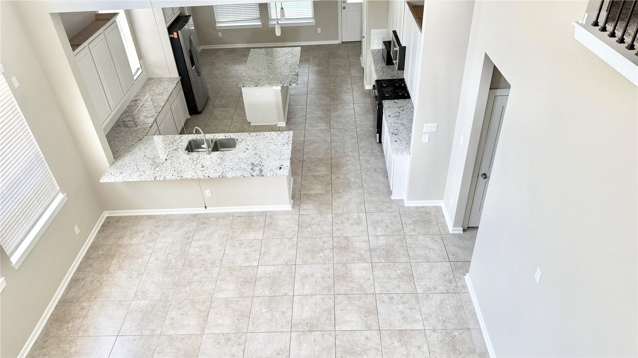 16018 Muster Oak Drive Property Photo 7