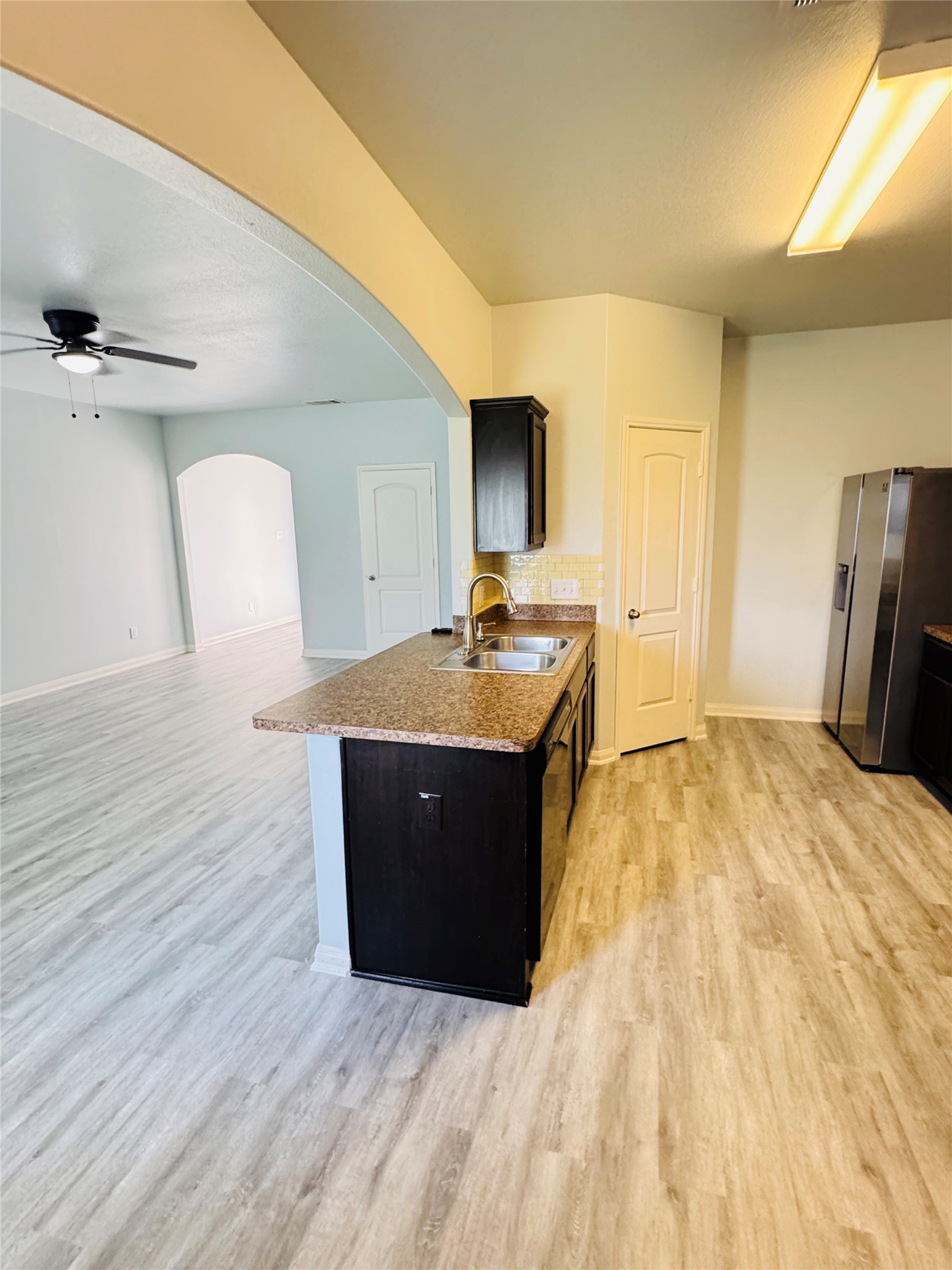 2050 Wilde Elm Drive Property Photo 8