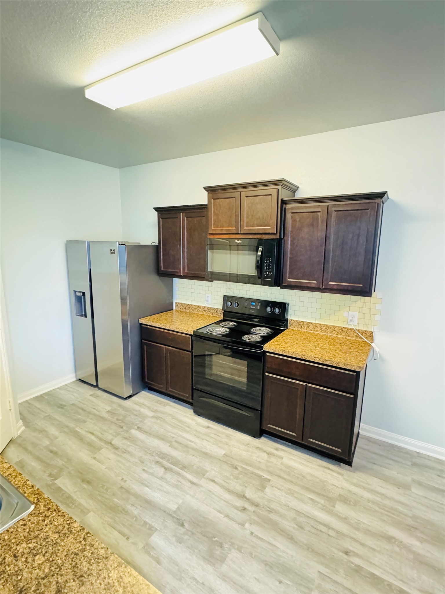 2050 Wilde Elm Drive Property Photo 9