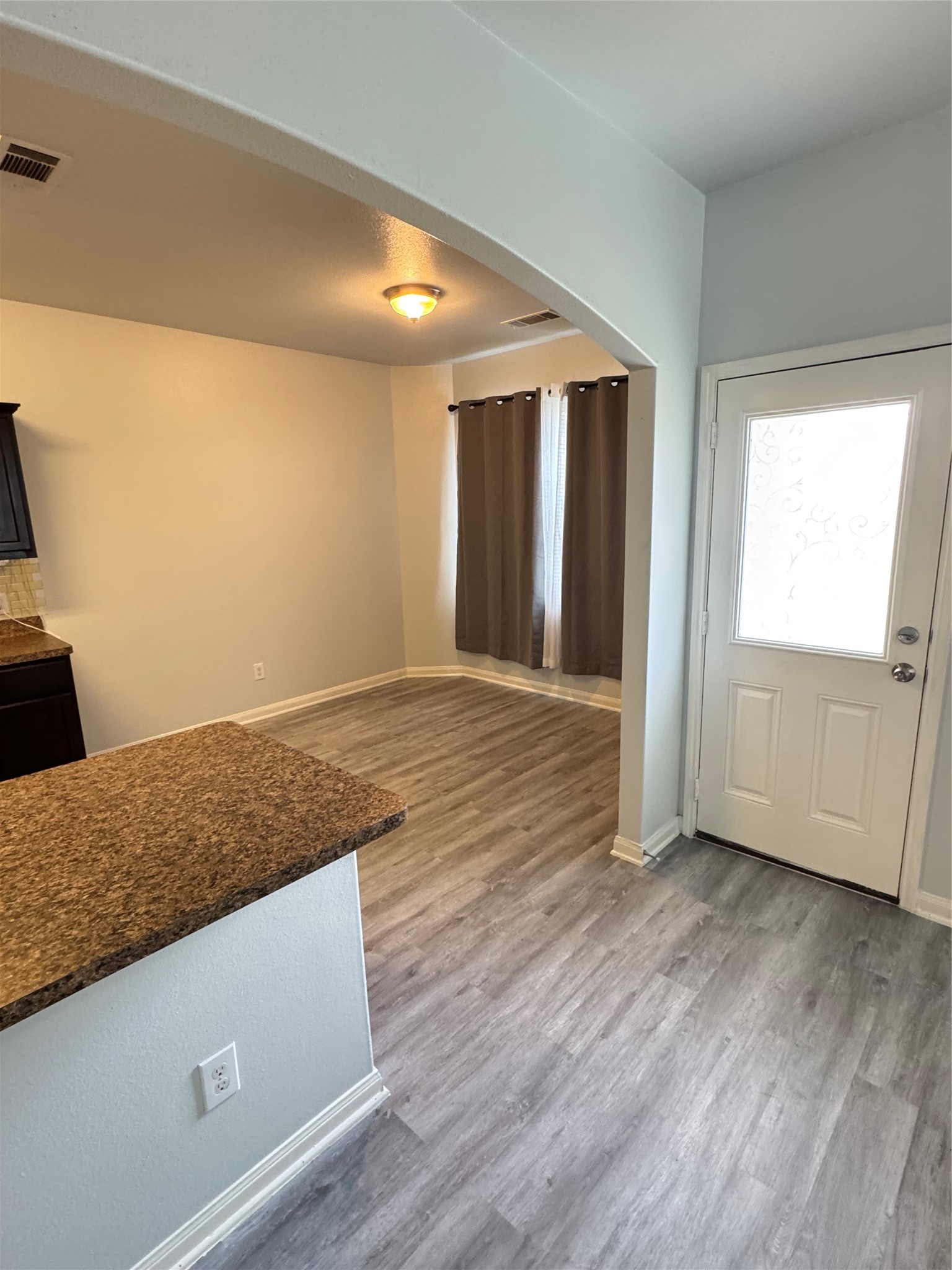 2050 Wilde Elm Drive Property Photo 11