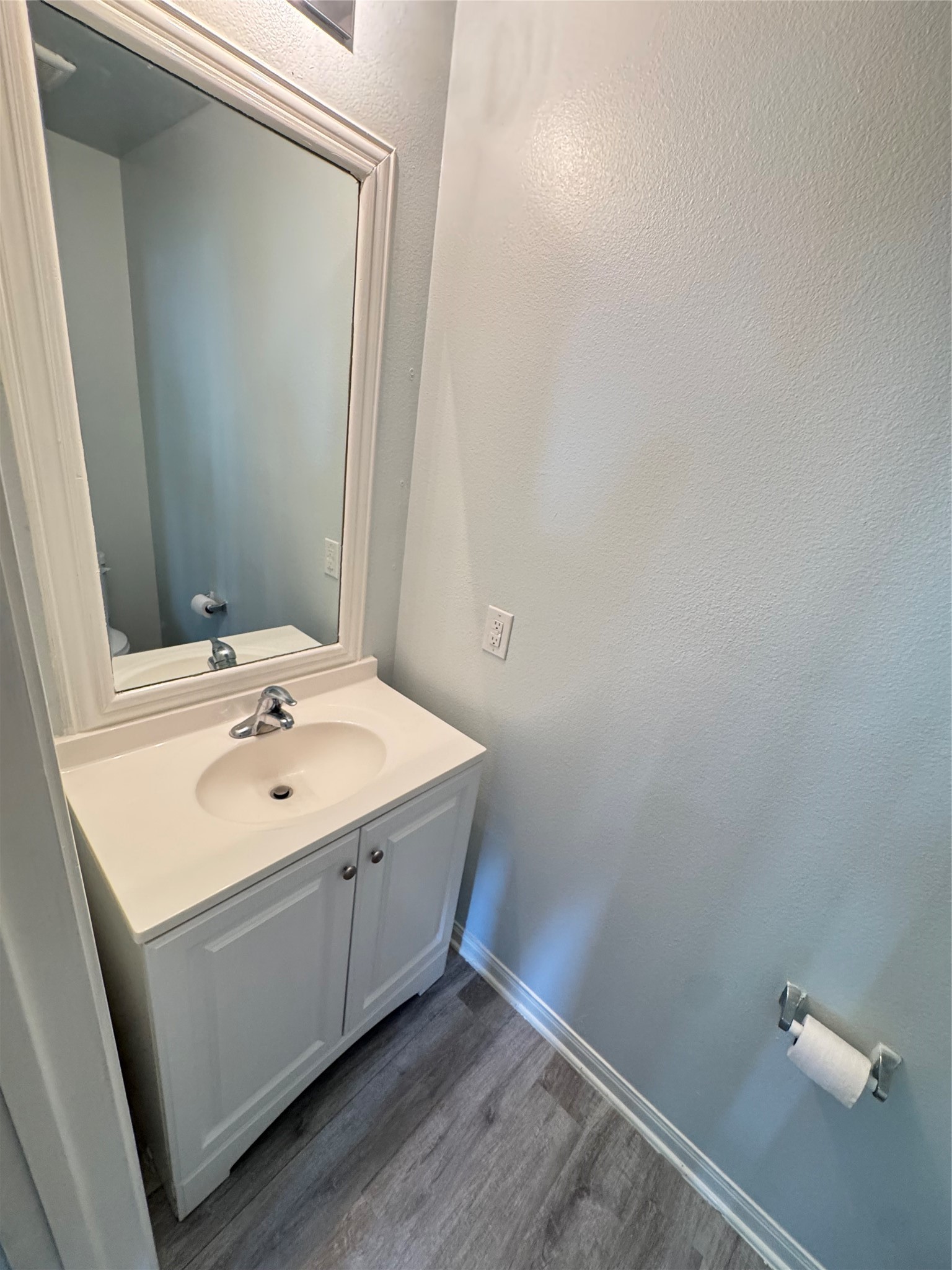 2050 Wilde Elm Drive Property Photo 14