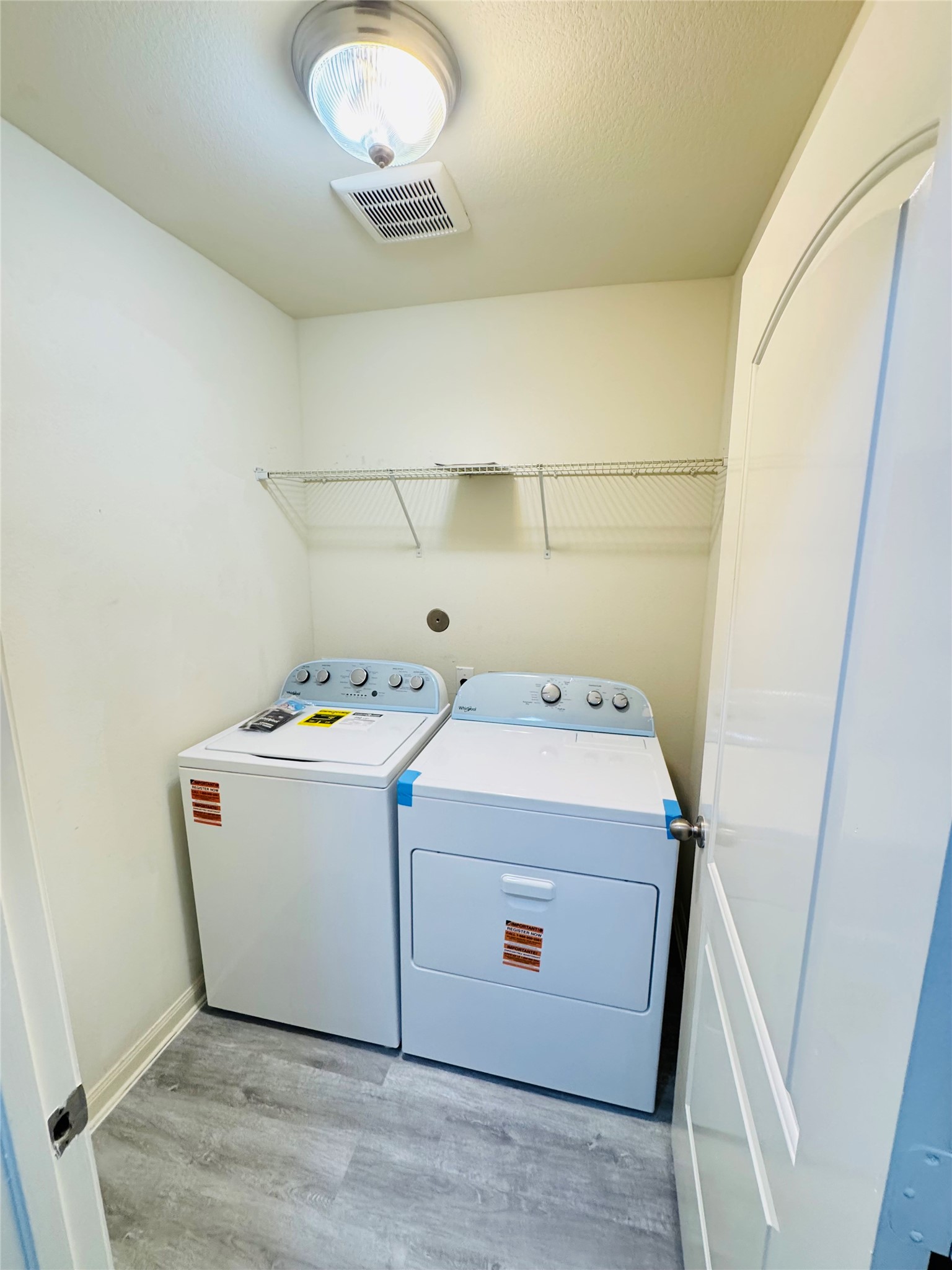 2050 Wilde Elm Drive Property Photo 17