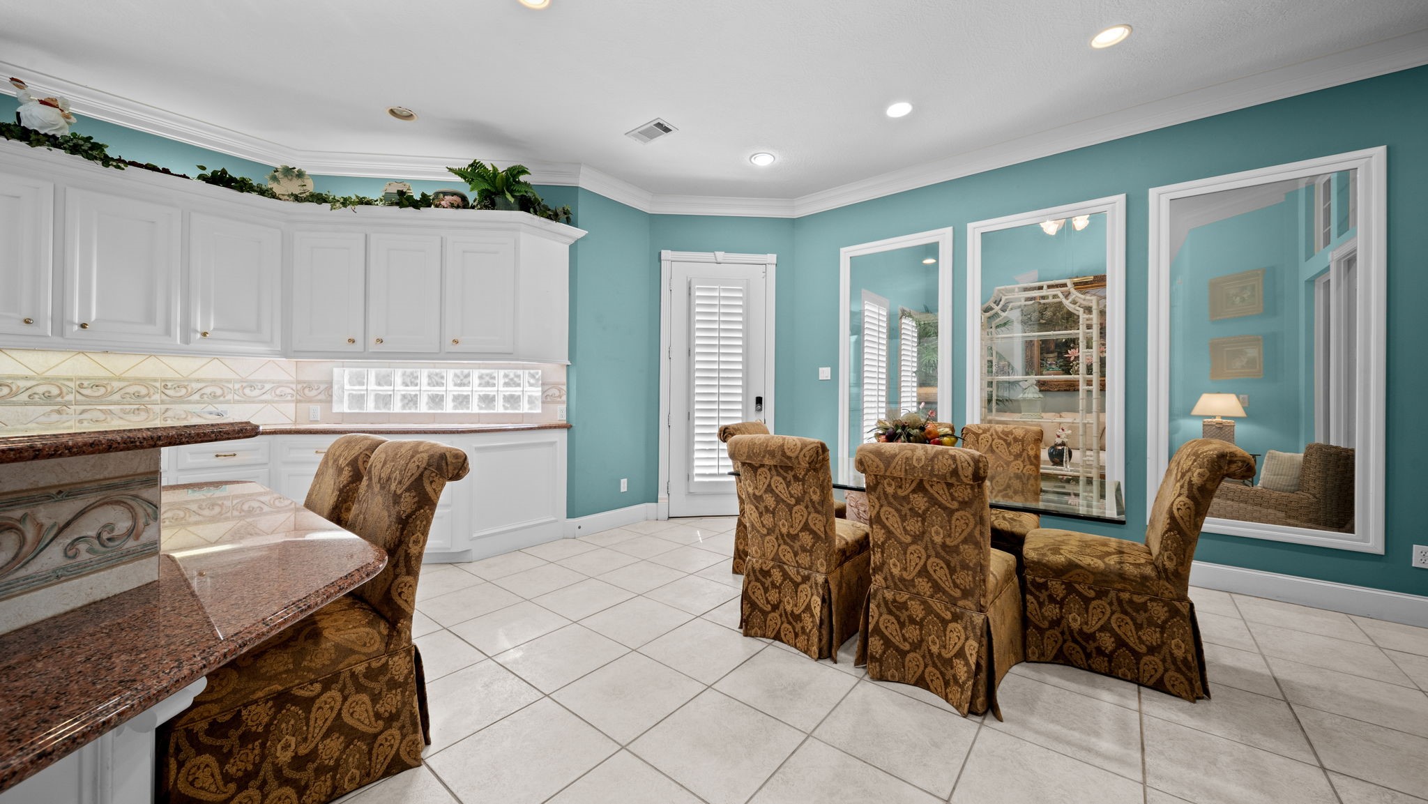 5030 Huntwick Parc Court Property Photo 15