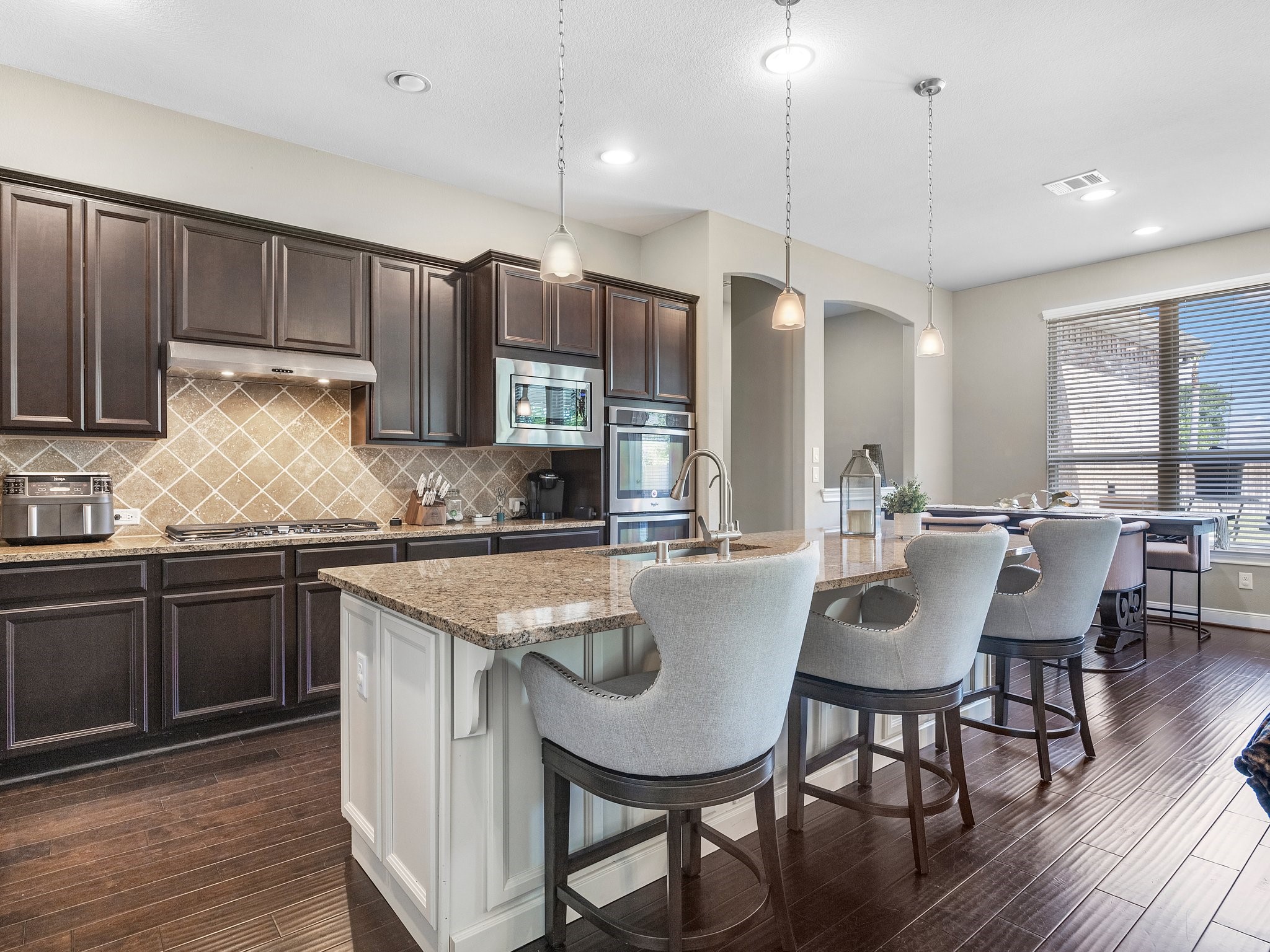 24910 Meadowthorn Crest Lane Property Photo 4
