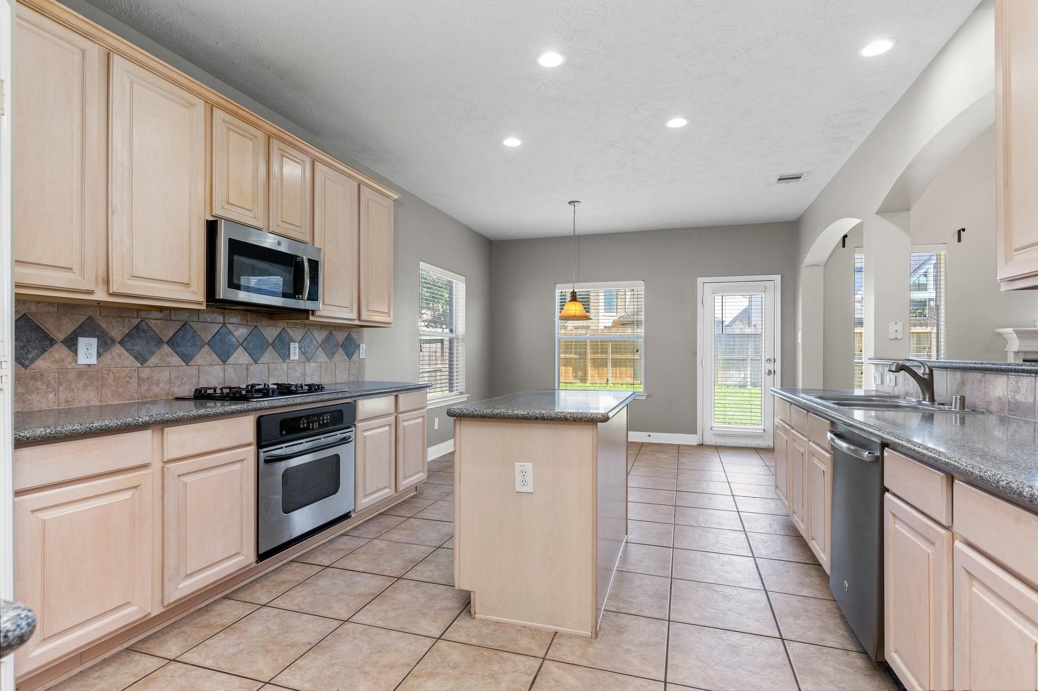 3531 Shoreview Lane Property Photo 17