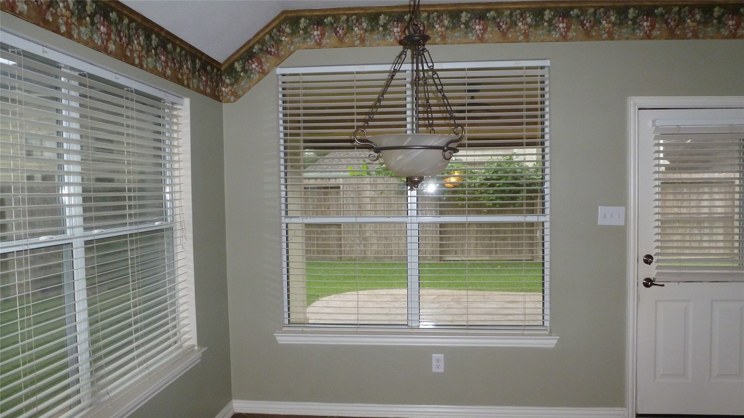 4823 Cypress Spring Drive Property Photo 13