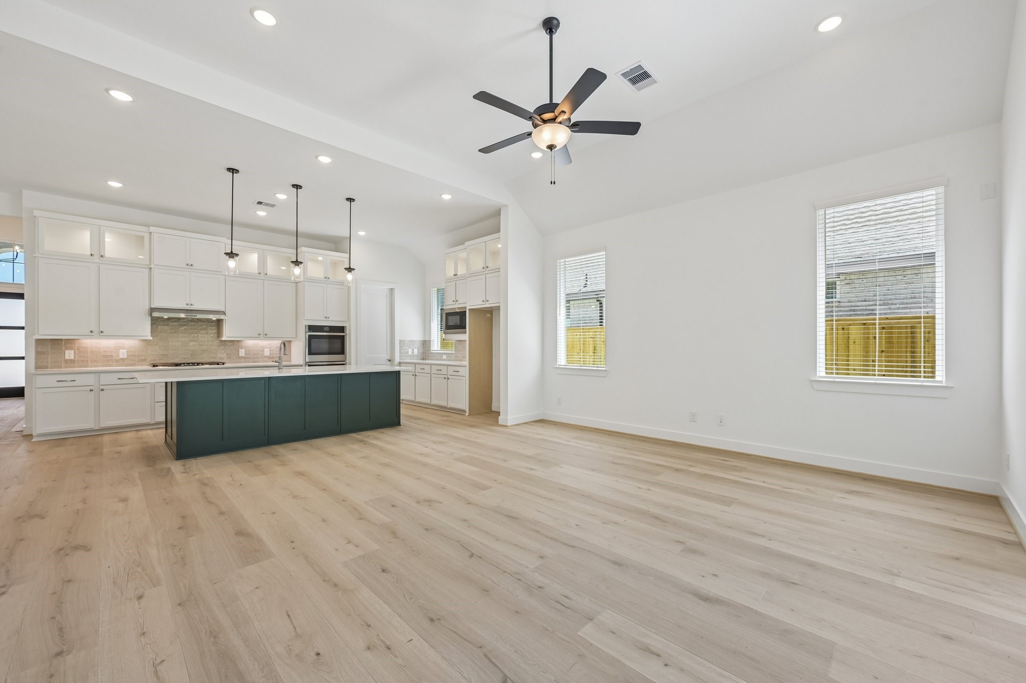 22635 Big Stump Drive Property Photo 13