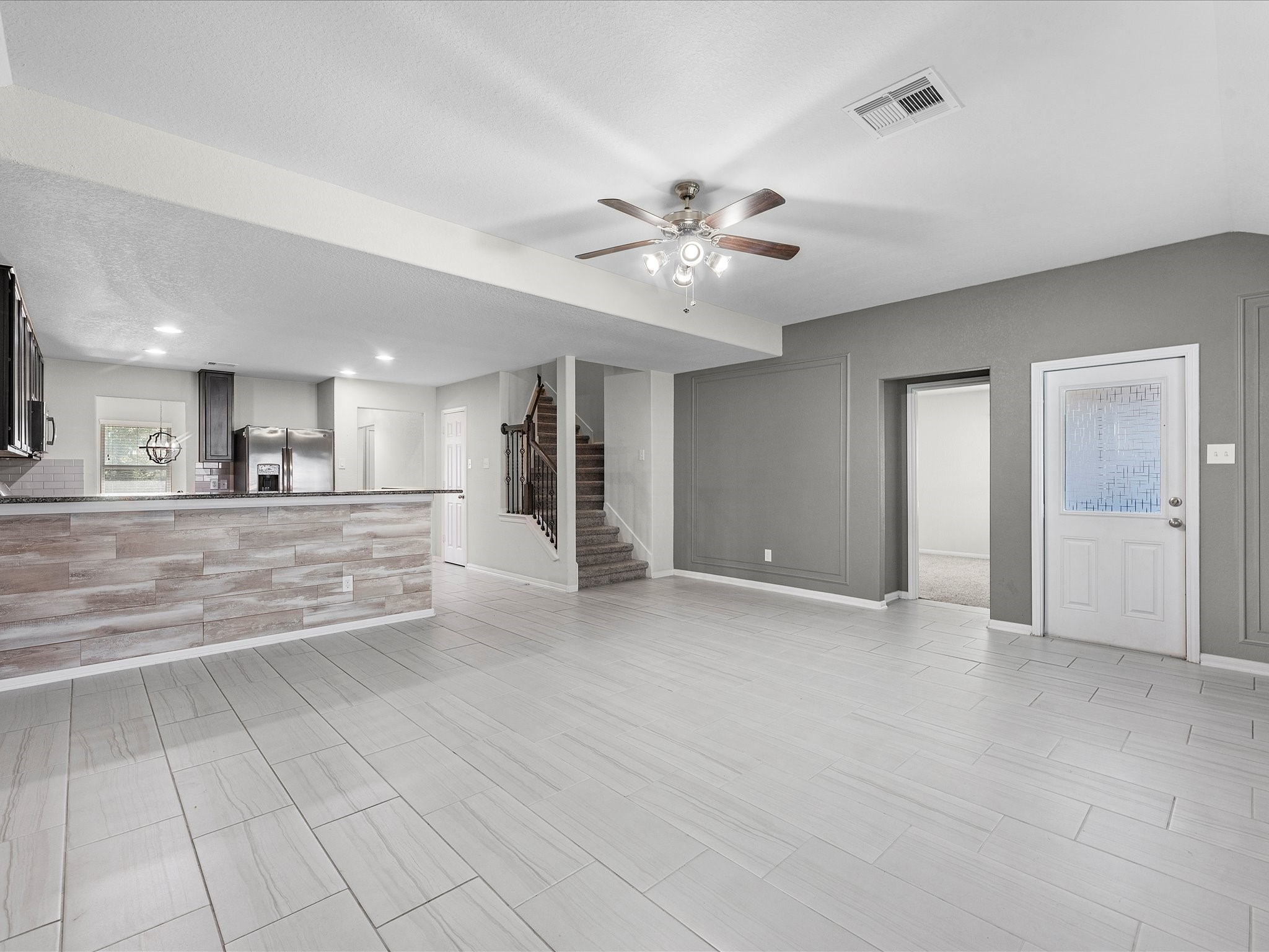 2606 Zephyr Lane Property Photo 6