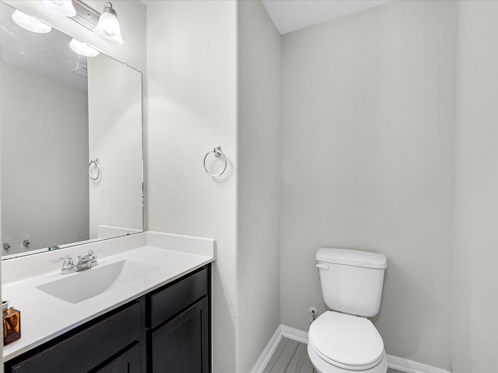 2606 Zephyr Lane Property Photo 12