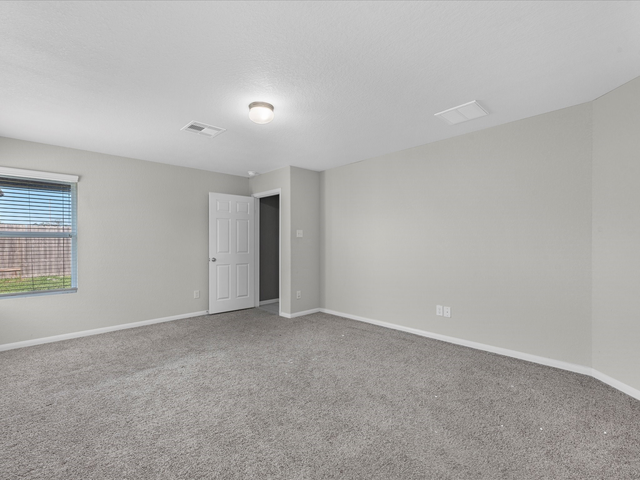 2606 Zephyr Lane Property Photo 14