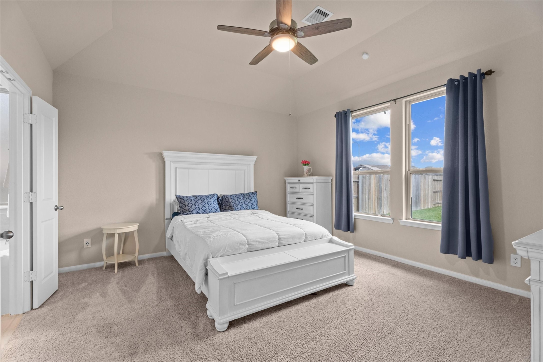 19207 Palfrey Prairie Trail Property Photo 4