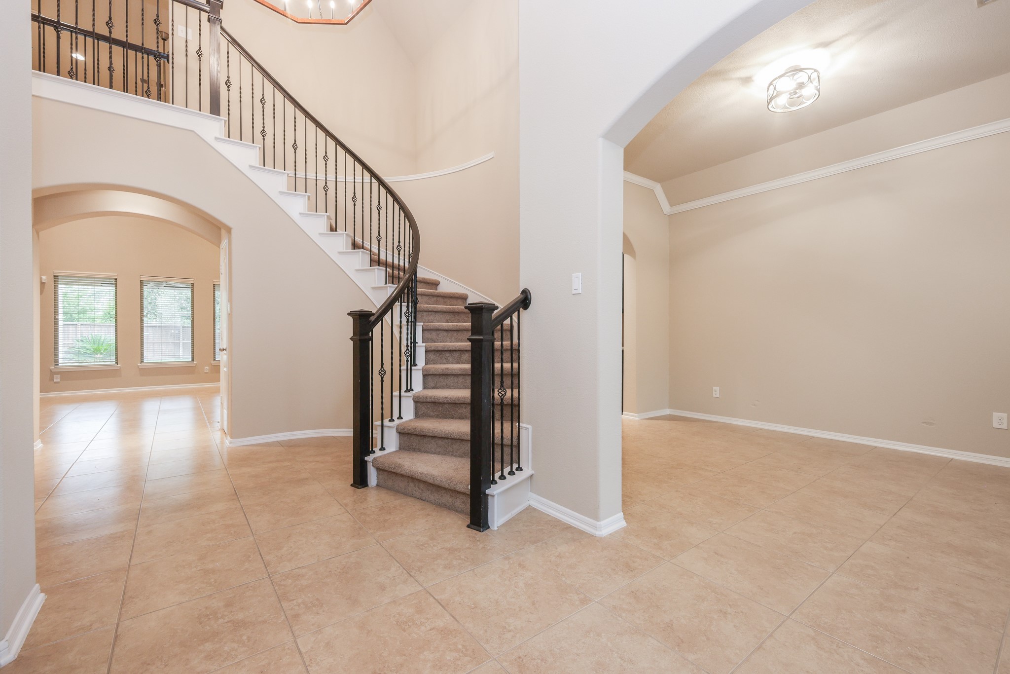 4243 Bayou Hollow Lane Property Photo 5