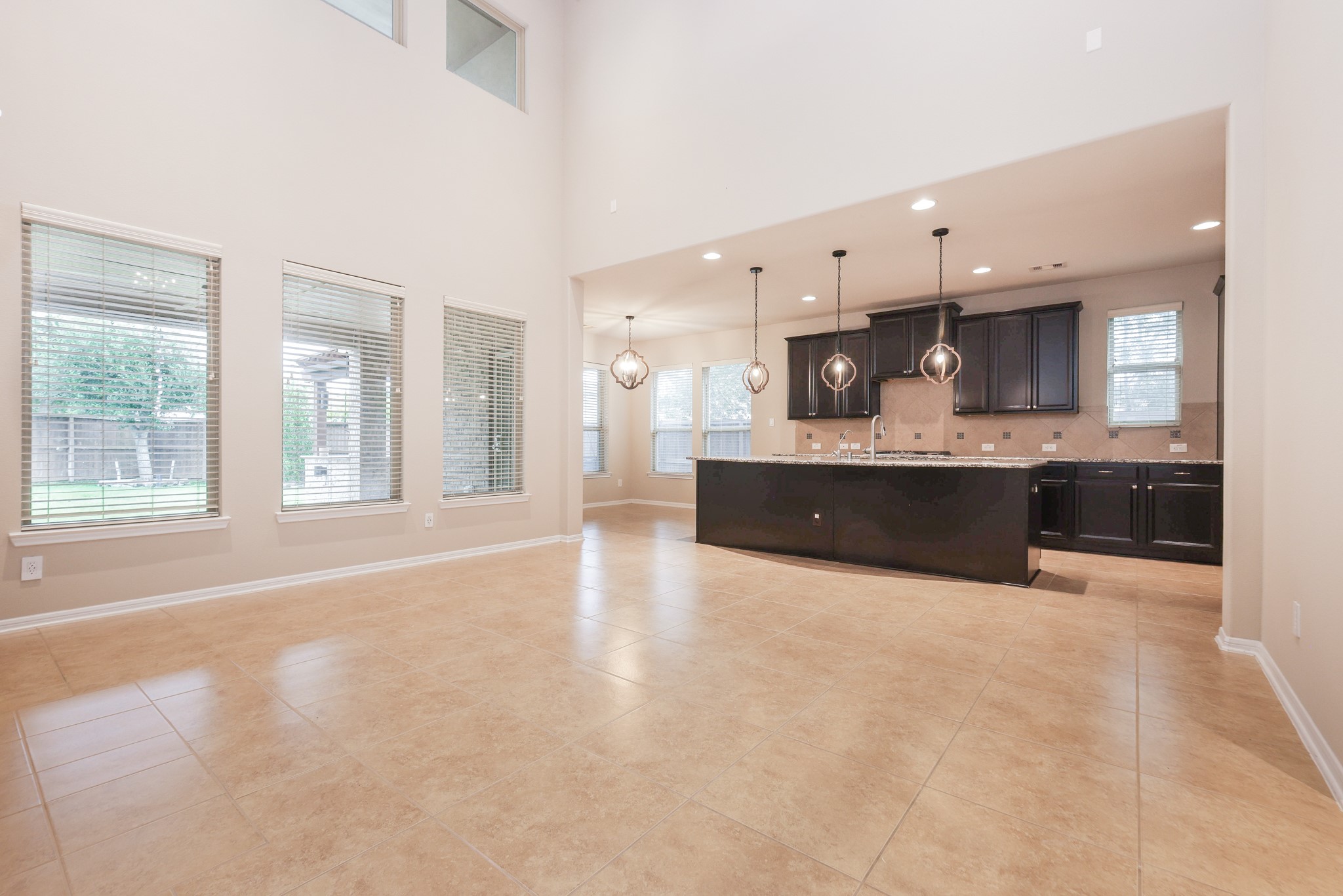4243 Bayou Hollow Lane Property Photo 9