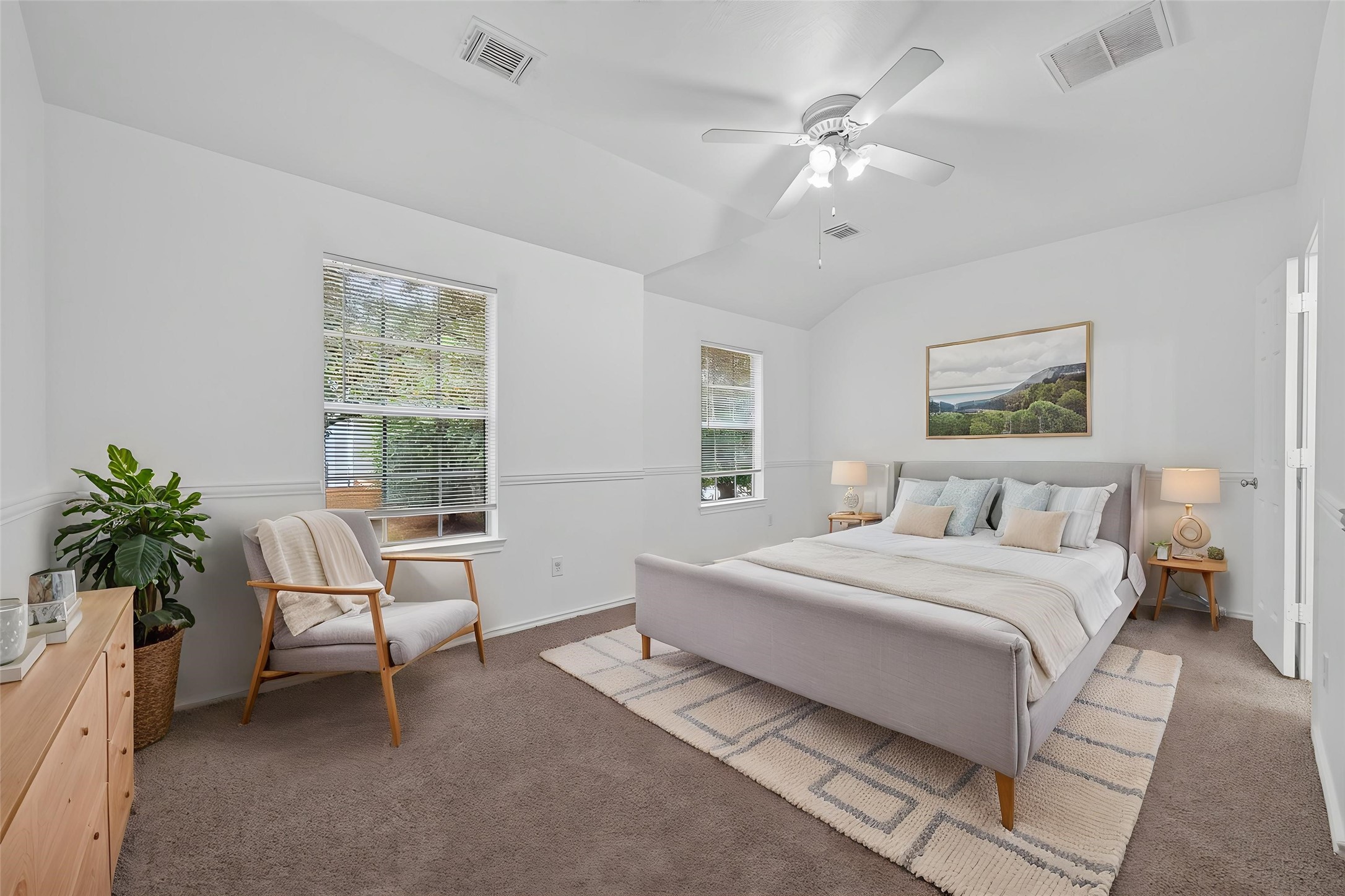 130 S Walden Elms Circle Property Photo 4