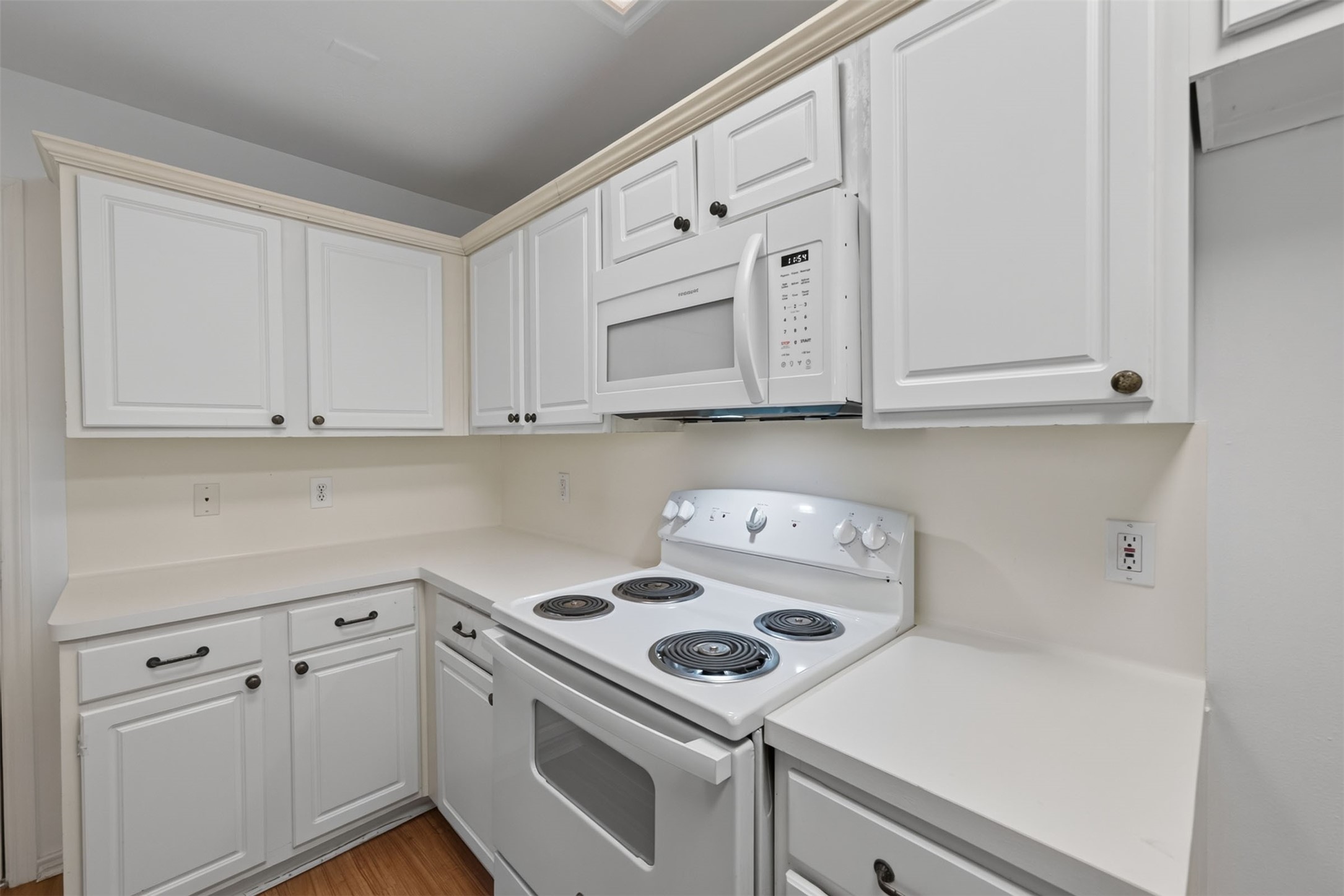 130 S Walden Elms Circle Property Photo 11