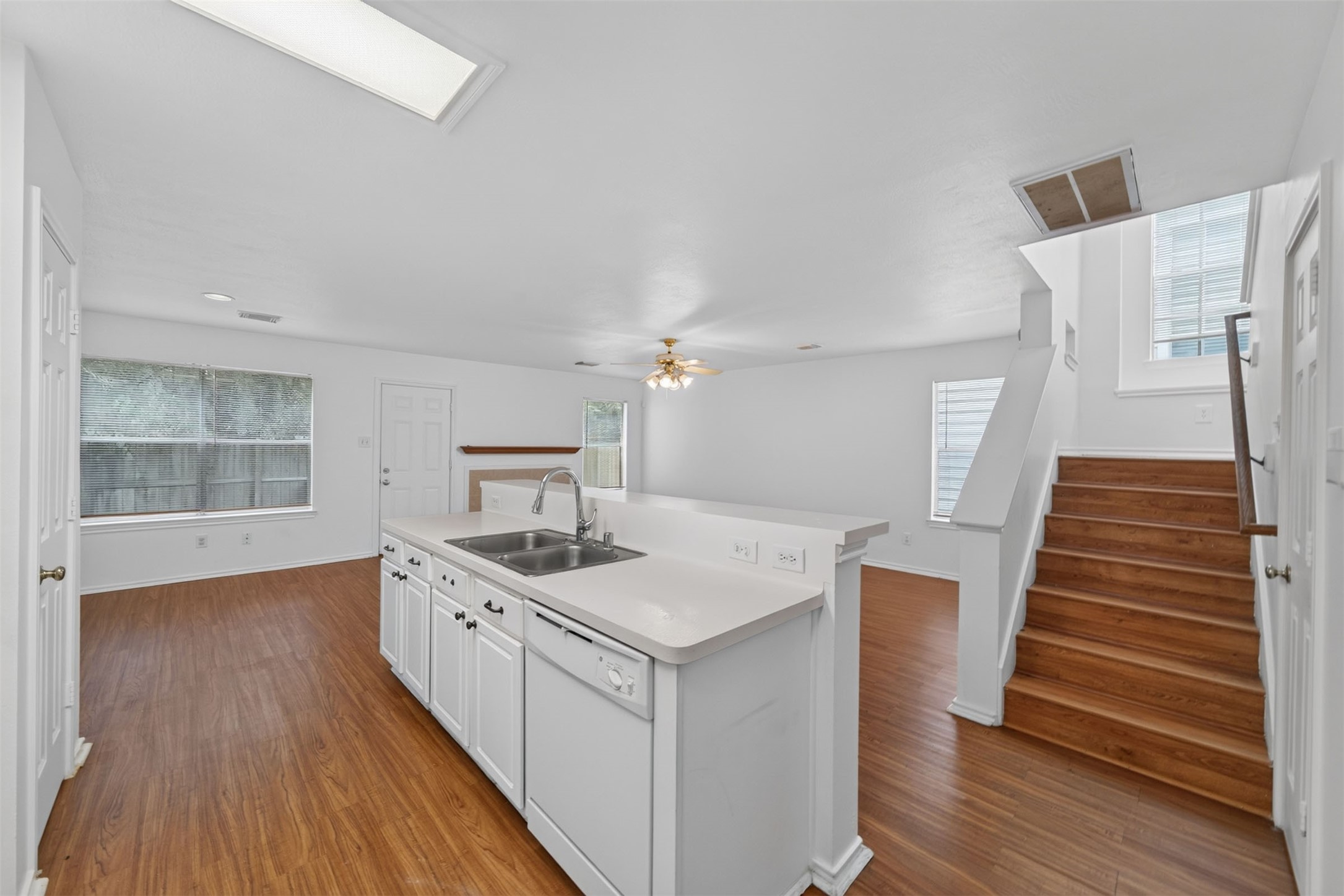 130 S Walden Elms Circle Property Photo 13