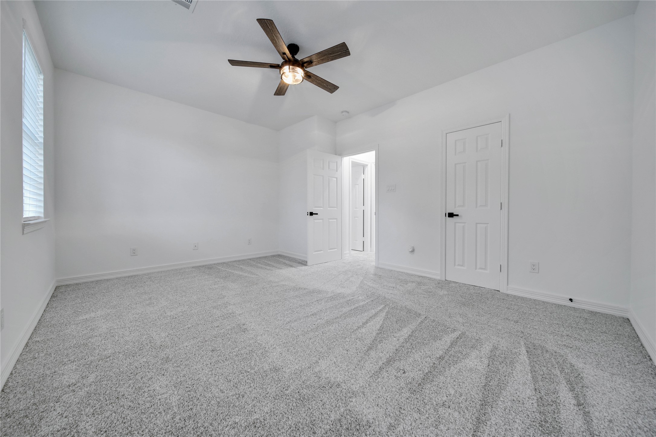 33319 White Oak Court Property Photo 32