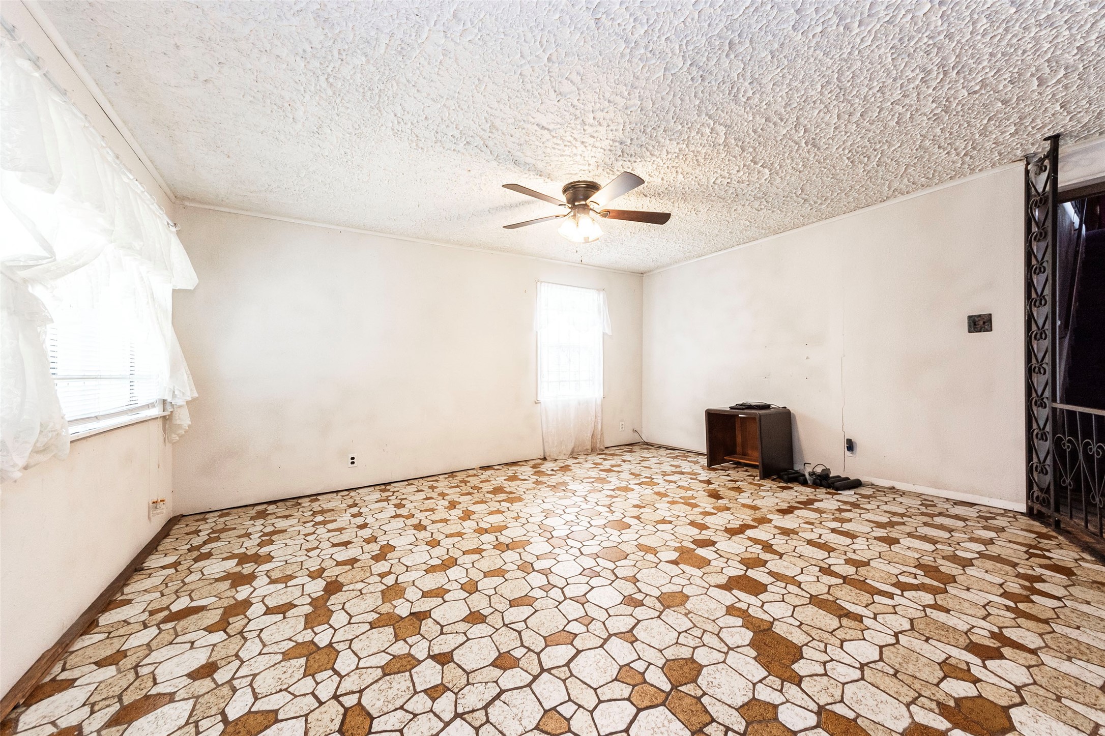 6721 Brace Street Property Photo 12