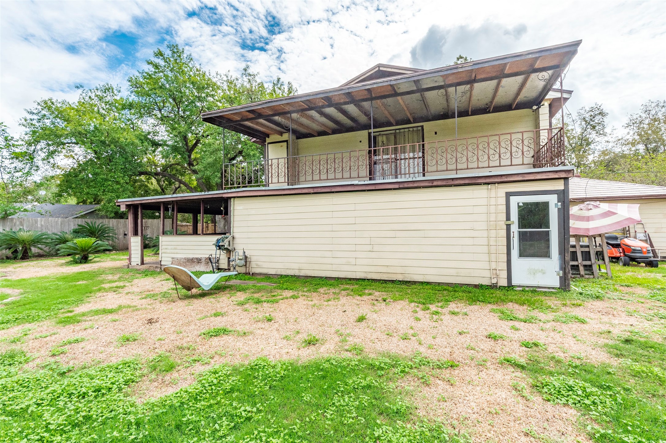 6721 Brace Street Property Photo 40