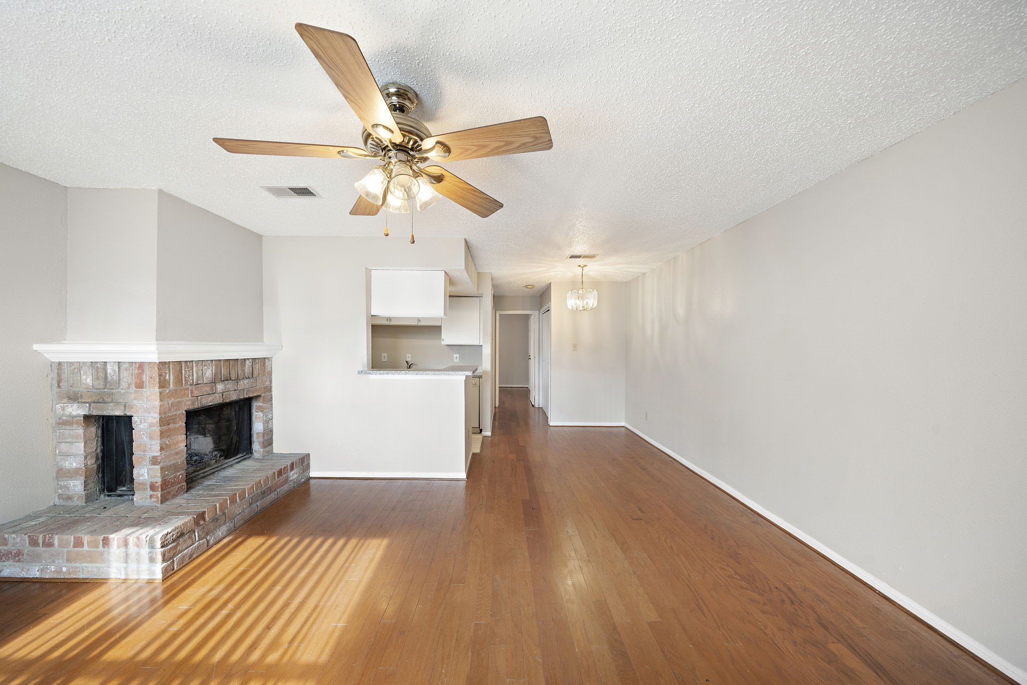 7402 Alabonson Road 506 Property Photo 2