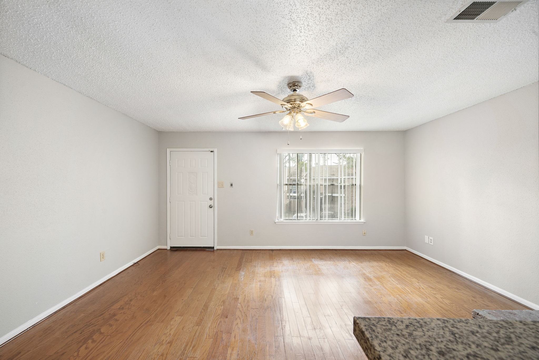 7402 Alabonson Road 506 Property Photo 4
