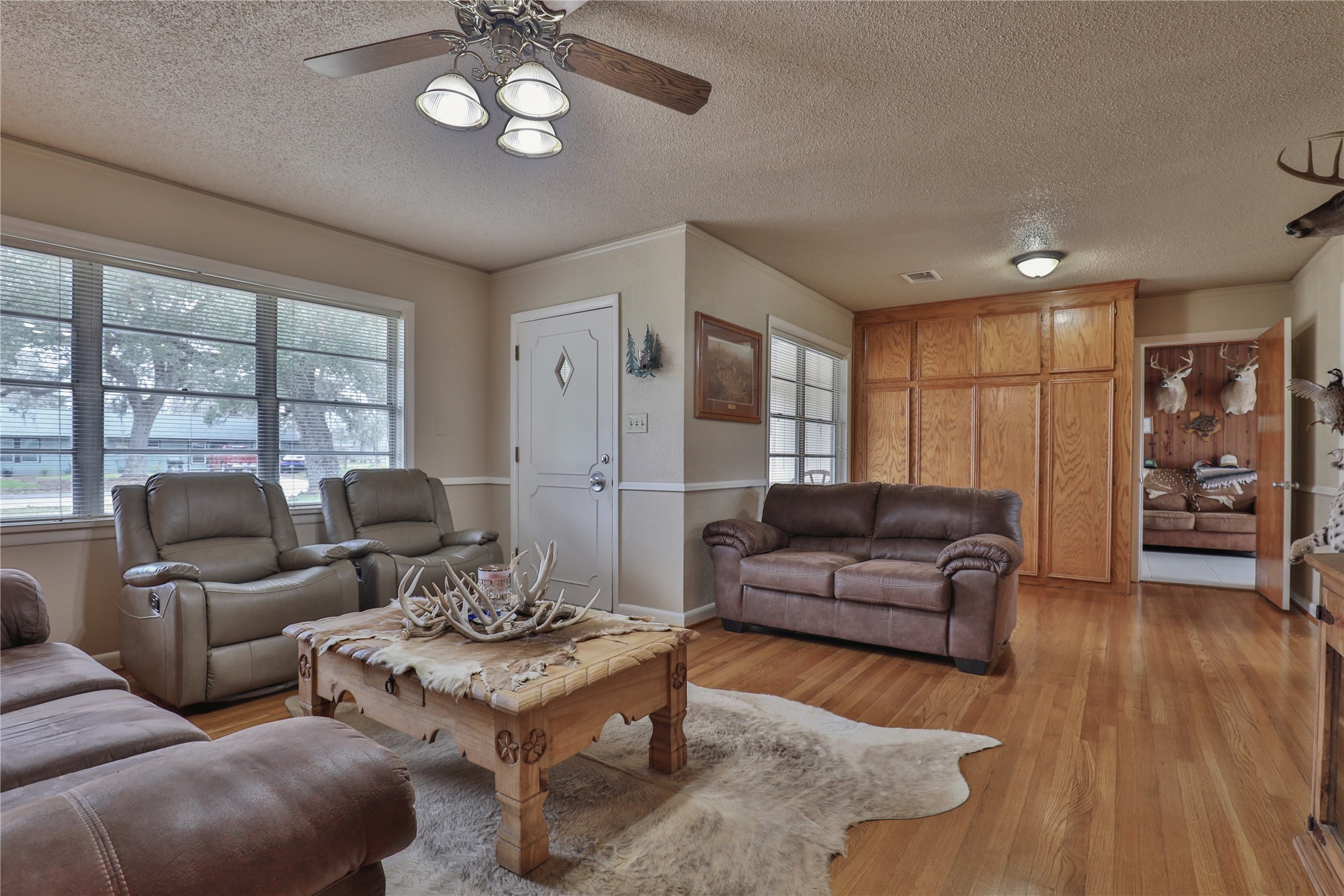 607 Magnolia Street Property Photo 9