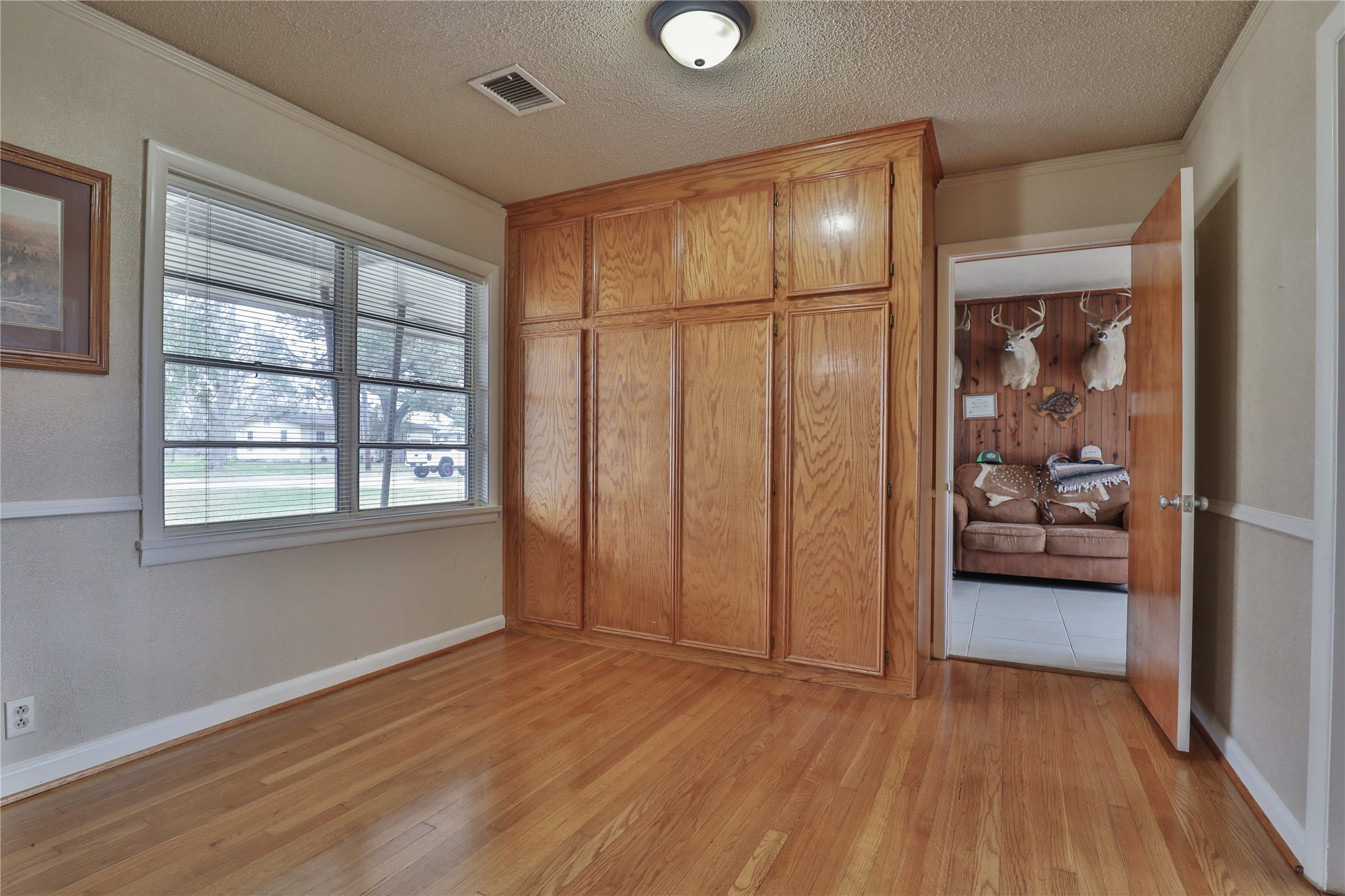 607 Magnolia Street Property Photo 10