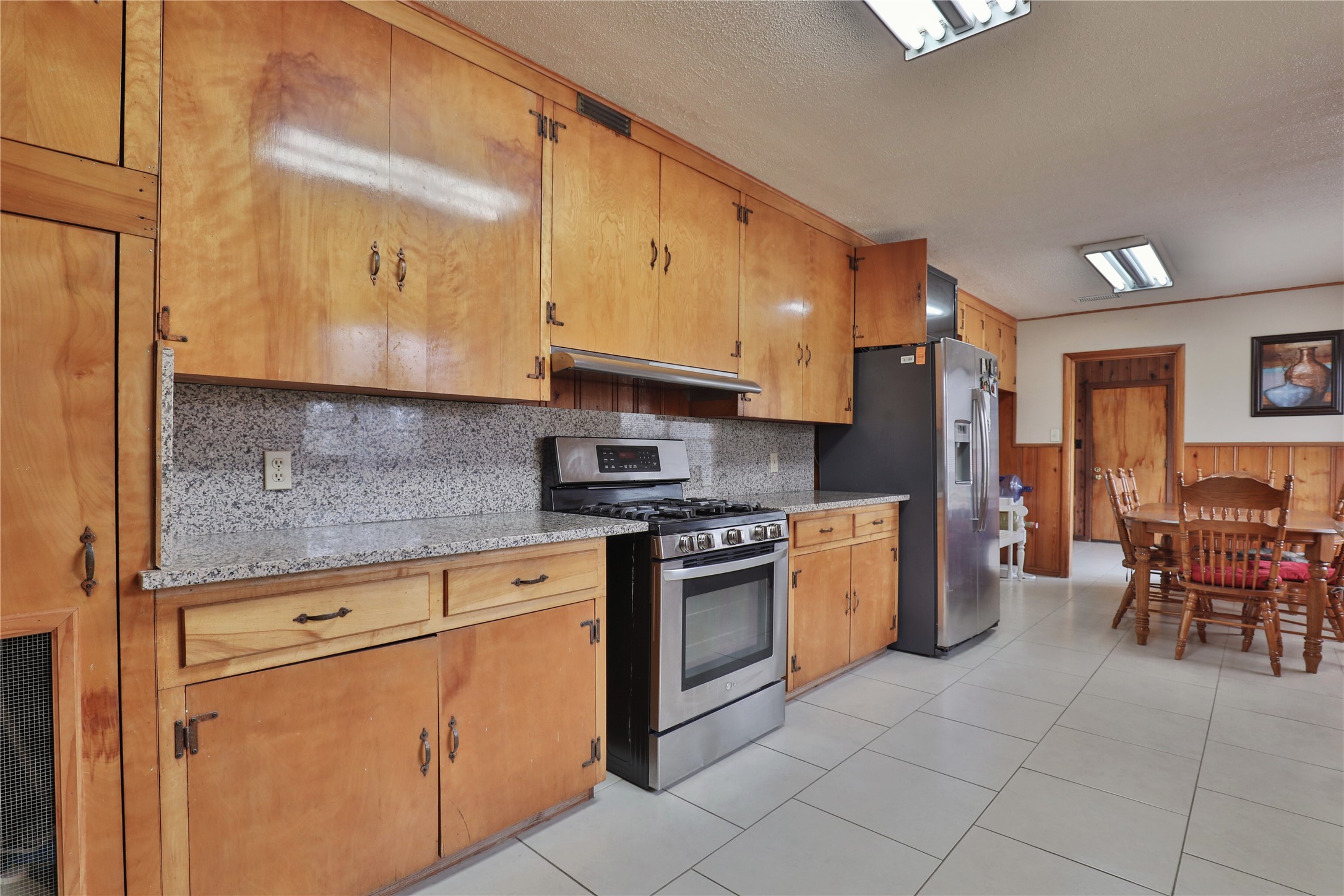 607 Magnolia Street Property Photo 12