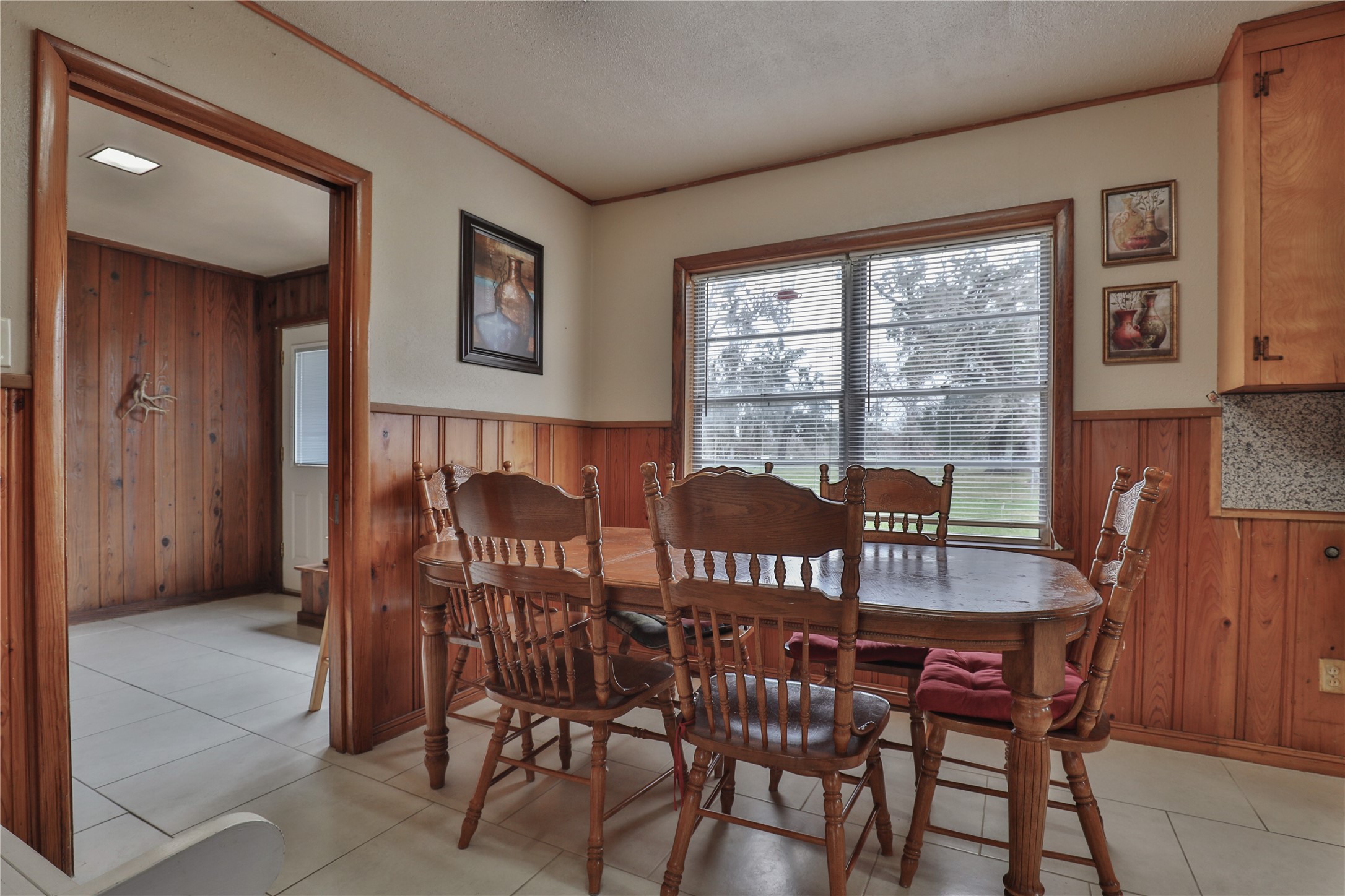 607 Magnolia Street Property Photo 14