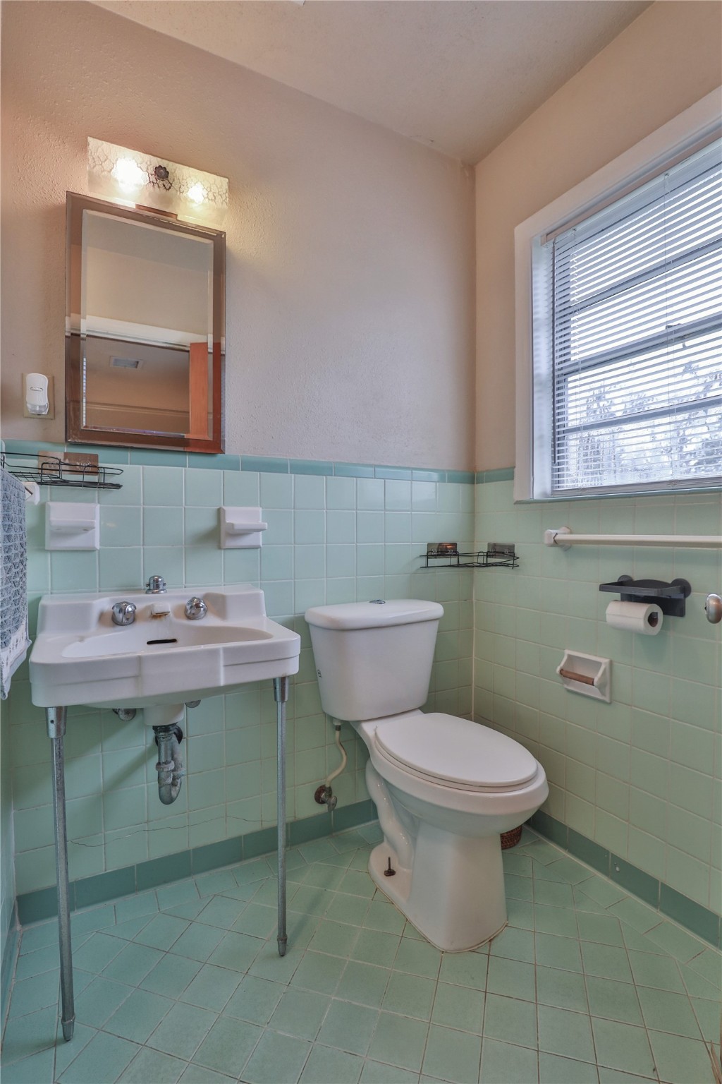 607 Magnolia Street Property Photo 19