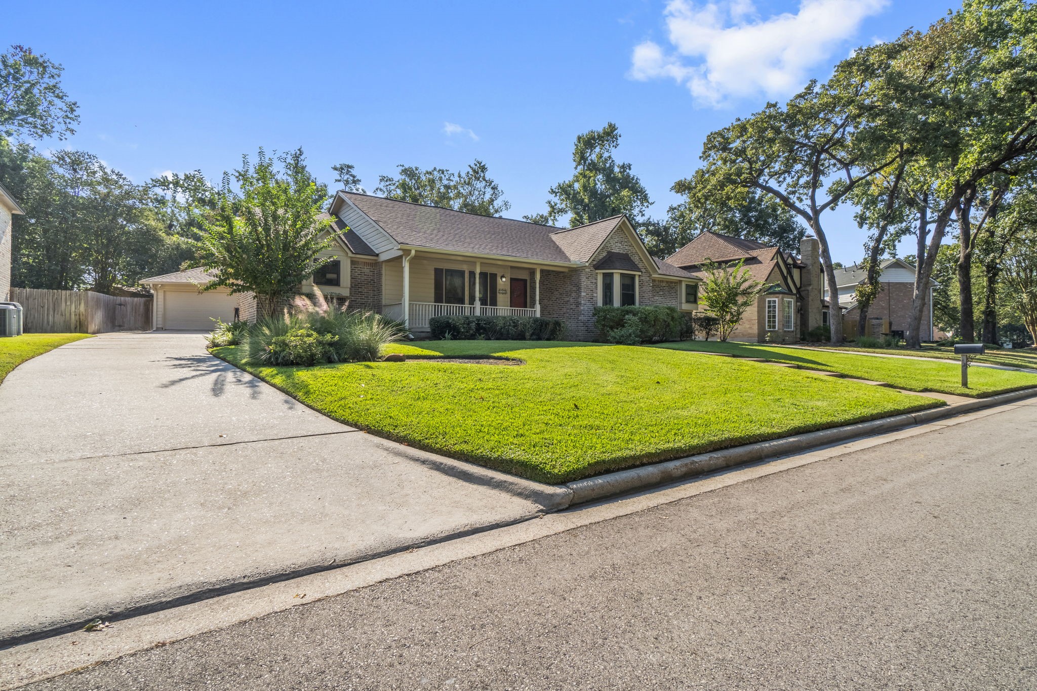 303 Scarborough Drive Property Photo 2